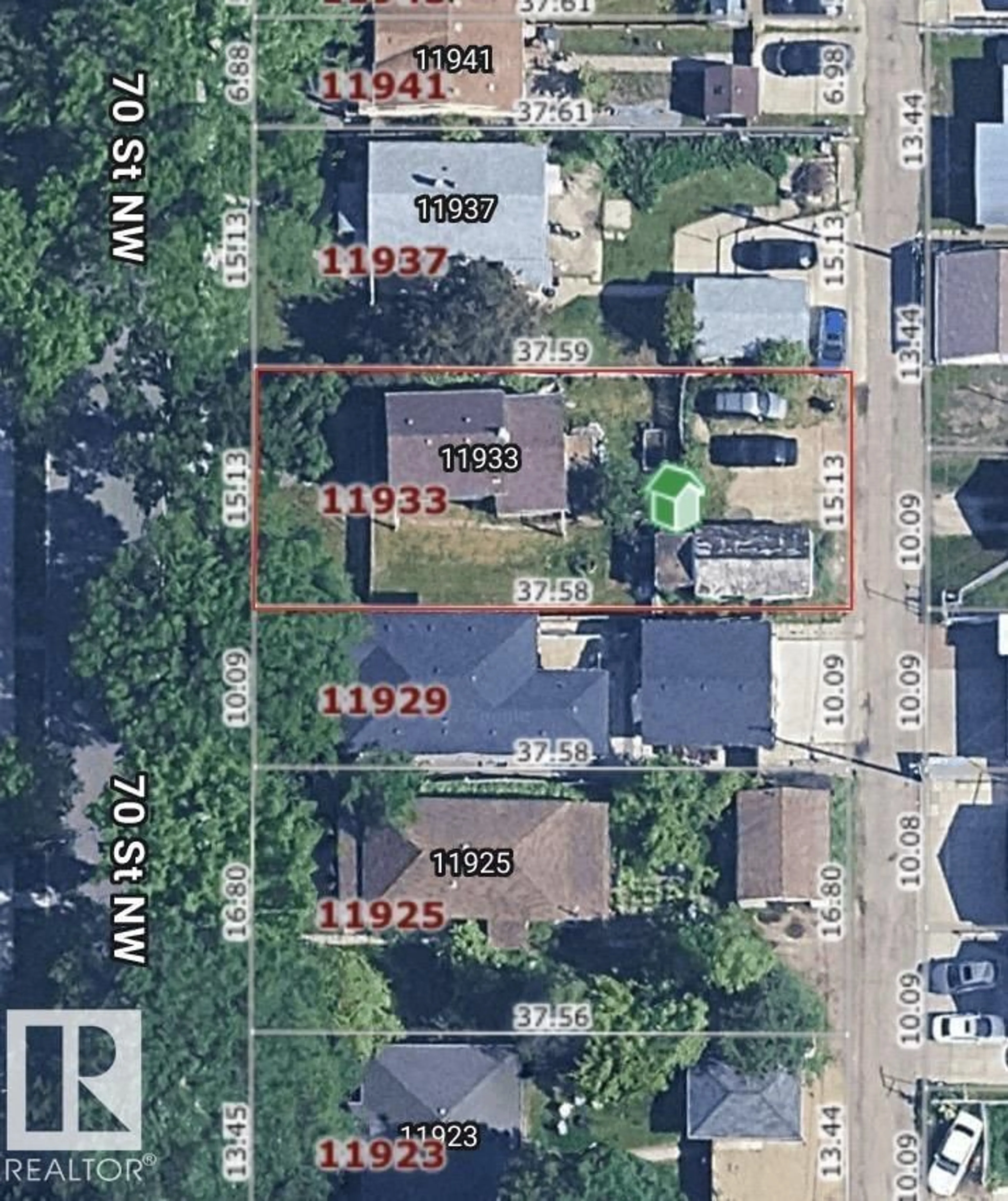 A pic from outside/outdoor area/front of a property/back of a property/a pic from drone, street for NW - 11933 70 ST, Edmonton Alberta T5B1V1