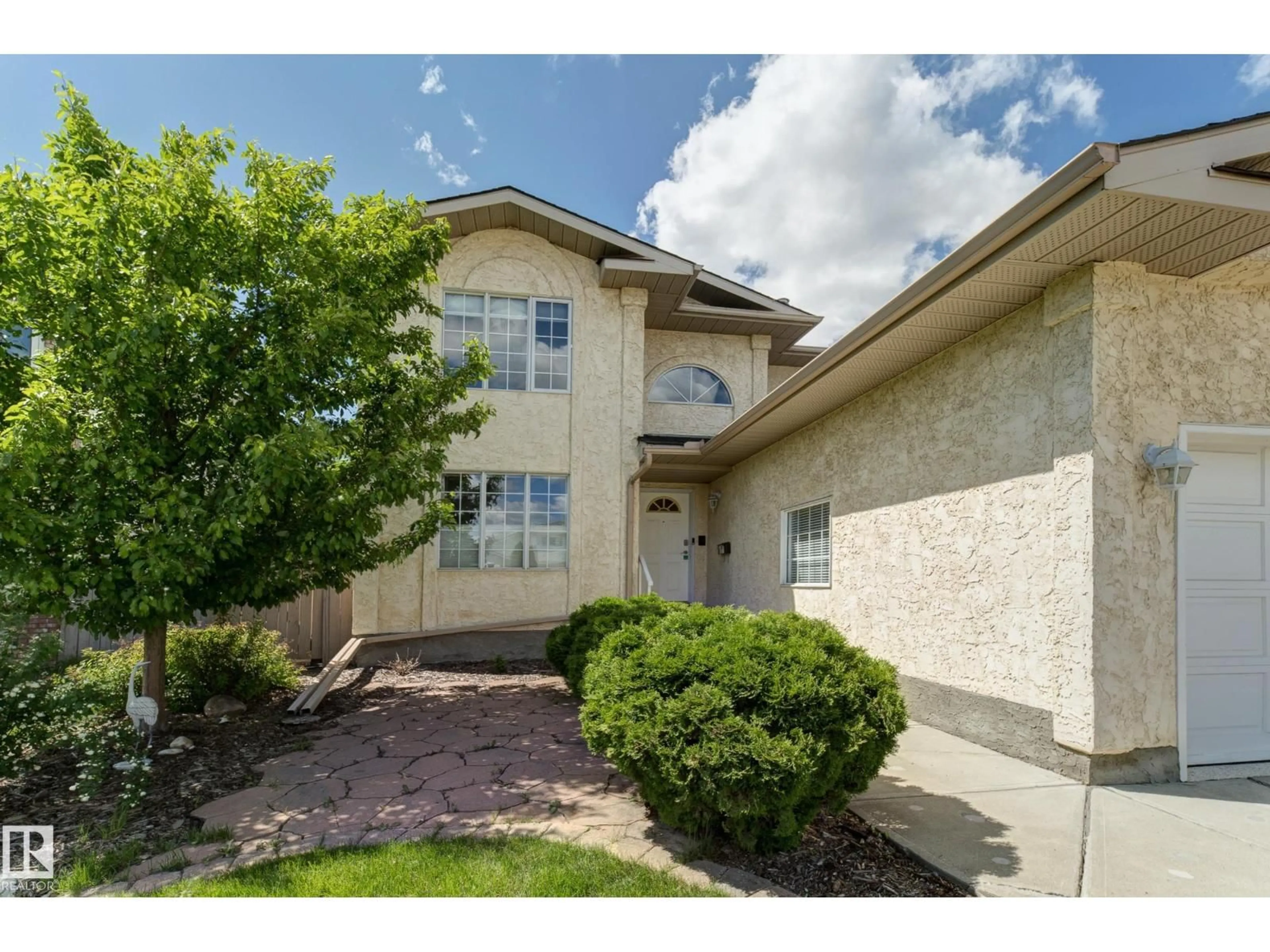 Unknown for 1108 112A ST NW, Edmonton Alberta T6J6S1