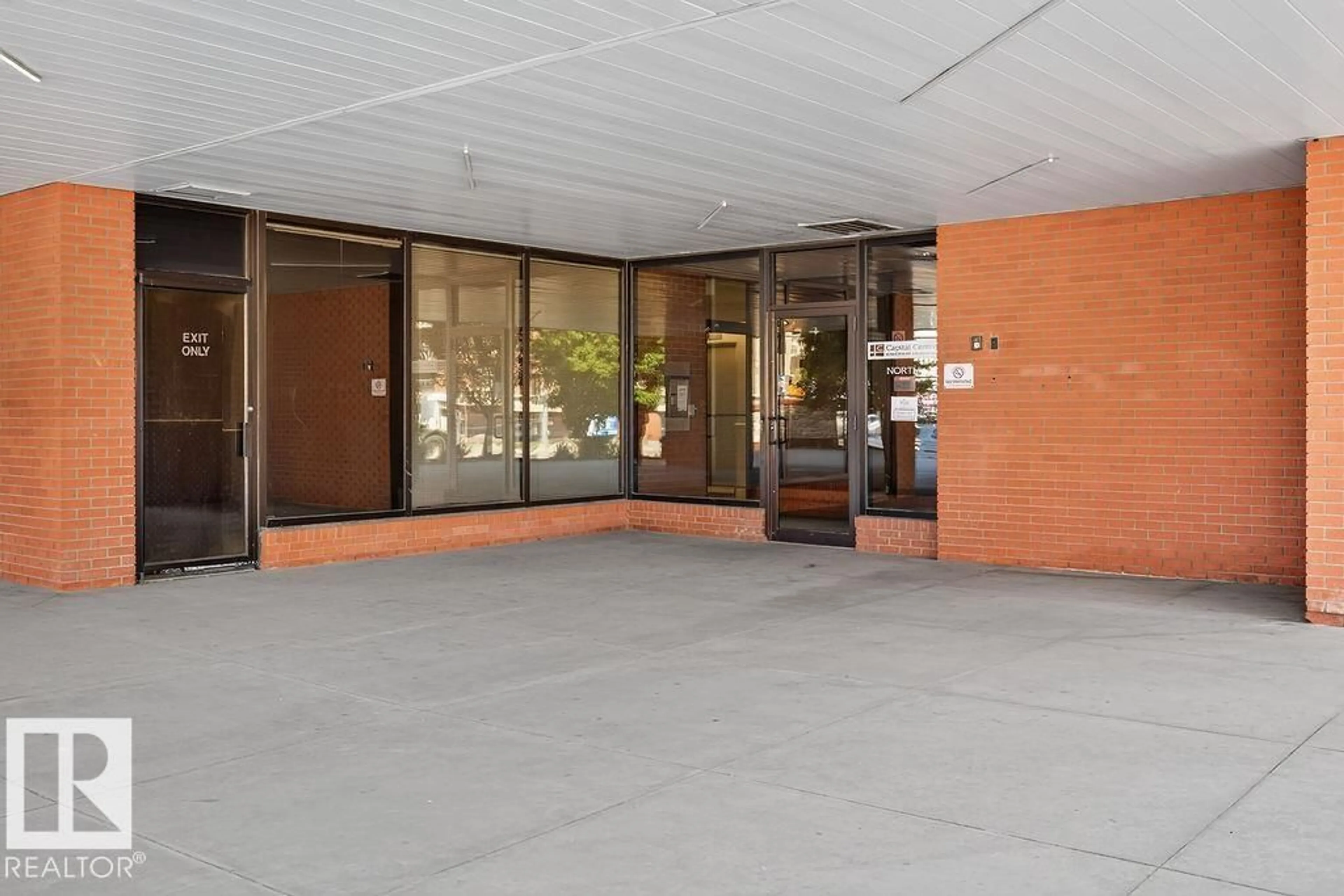 Lobby for 603 - 10175 109 ST, Edmonton Alberta T5J3P2