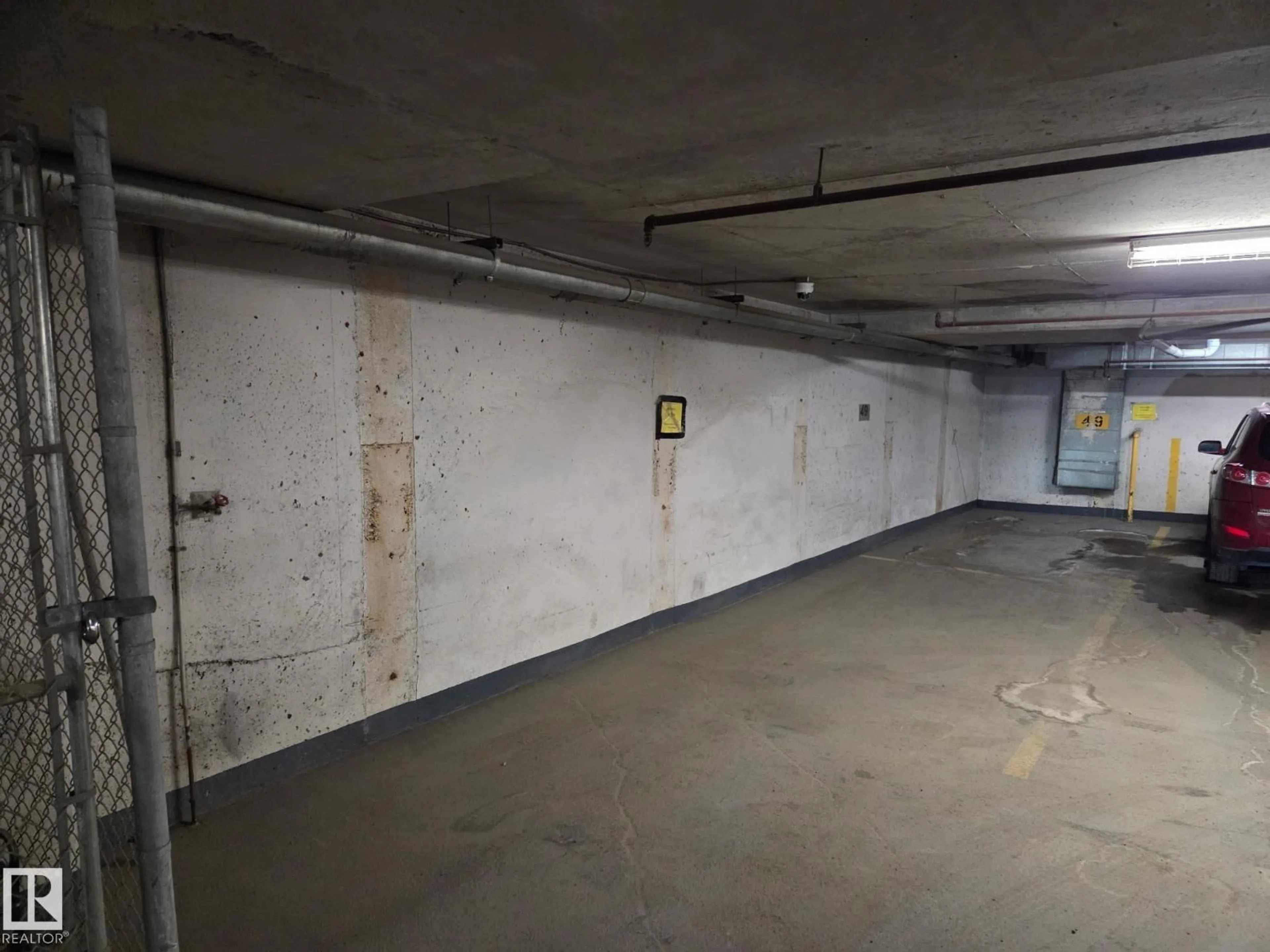 Parking for 10179 105 ST NW, Edmonton Alberta T5J3N1
