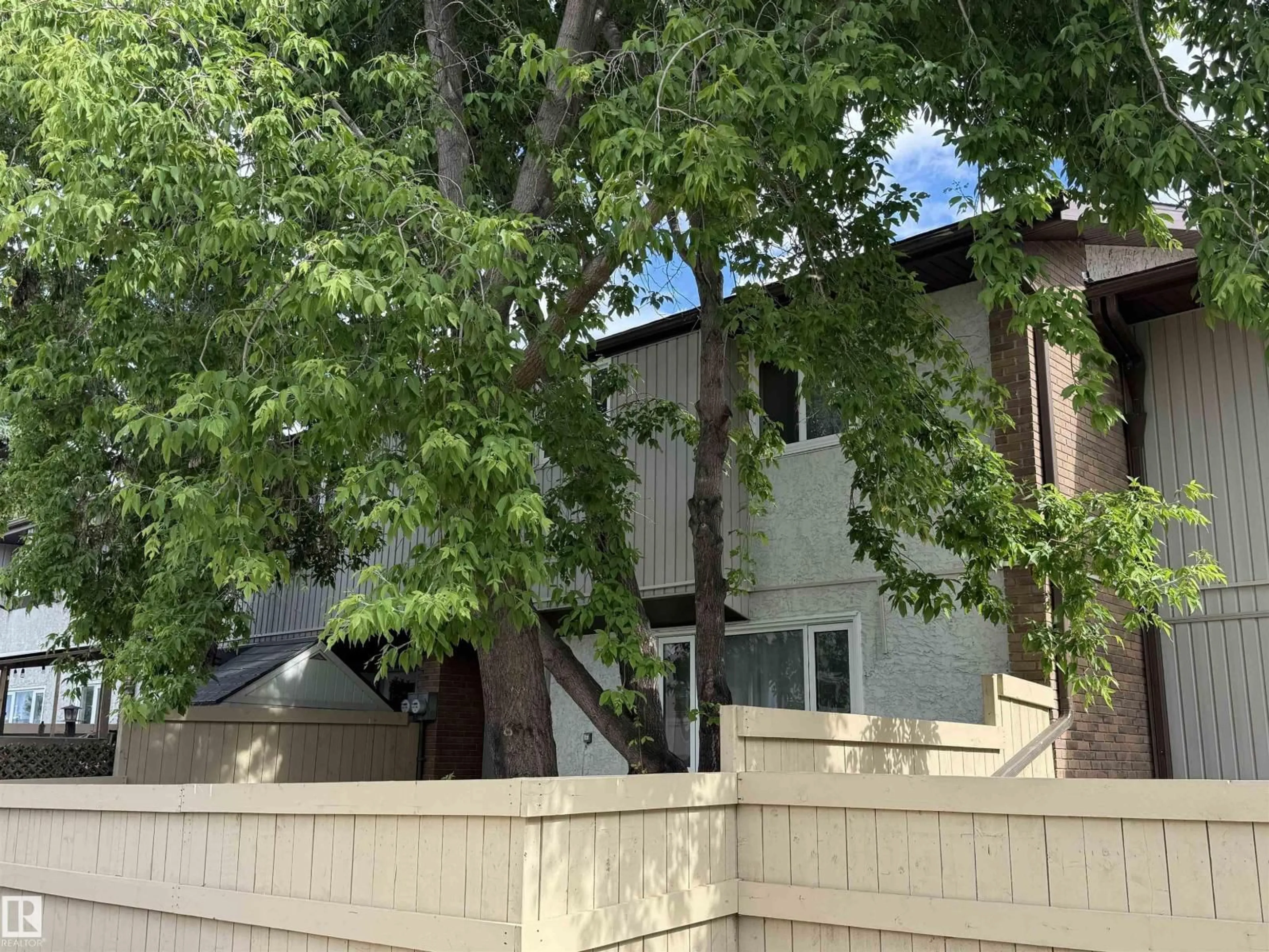 A pic from outside/outdoor area/front of a property/back of a property/a pic from drone, unknown for 8010 - 10 141 AV, Edmonton Alberta T5C2N9