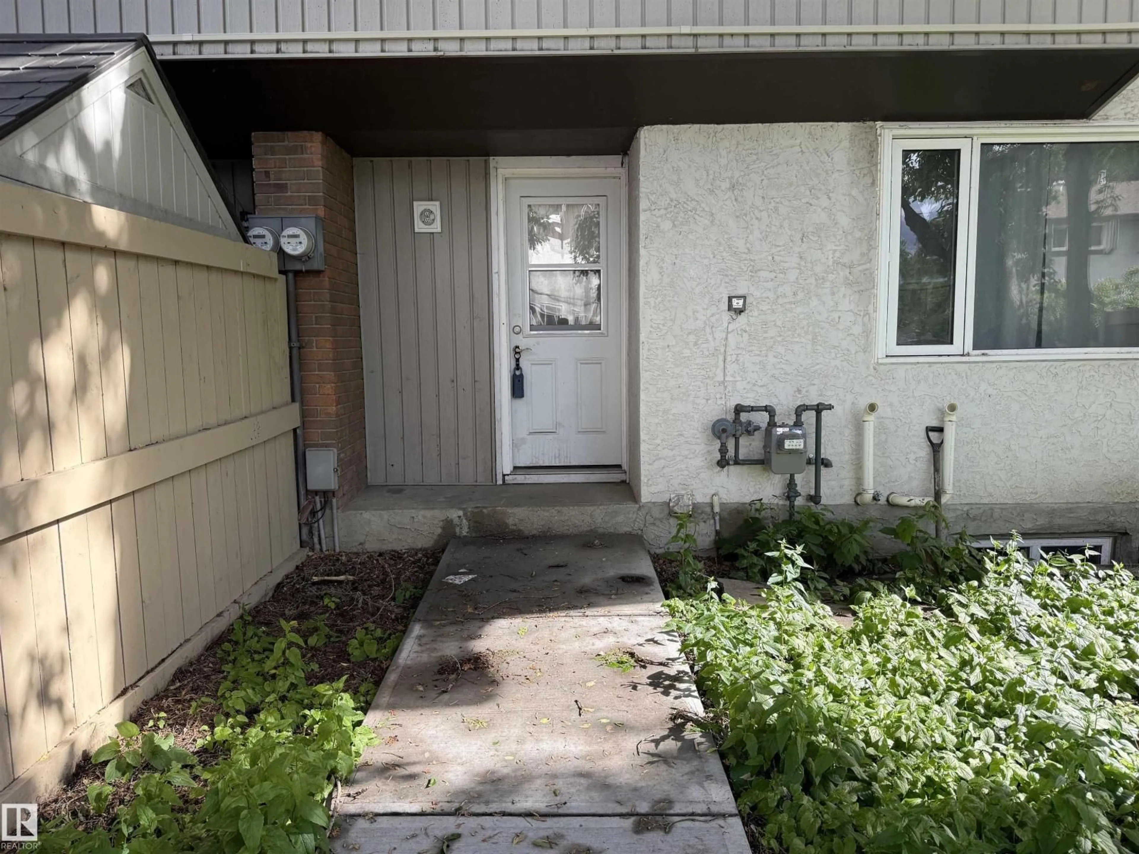 Unknown for 8010 - 10 141 AV, Edmonton Alberta T5C2N9