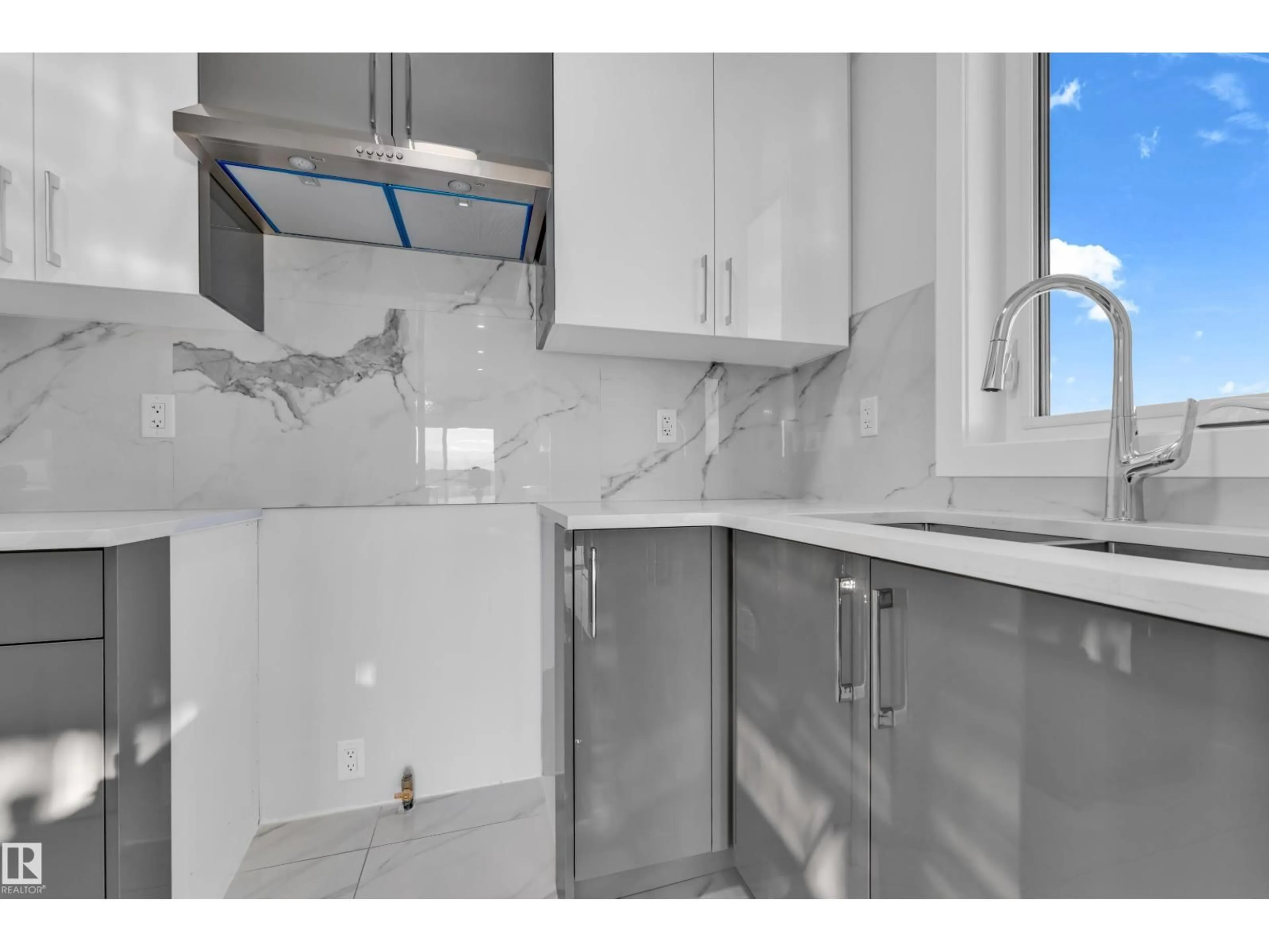 Unknown for 13148 187 AVE, Edmonton Alberta T6V1B1
