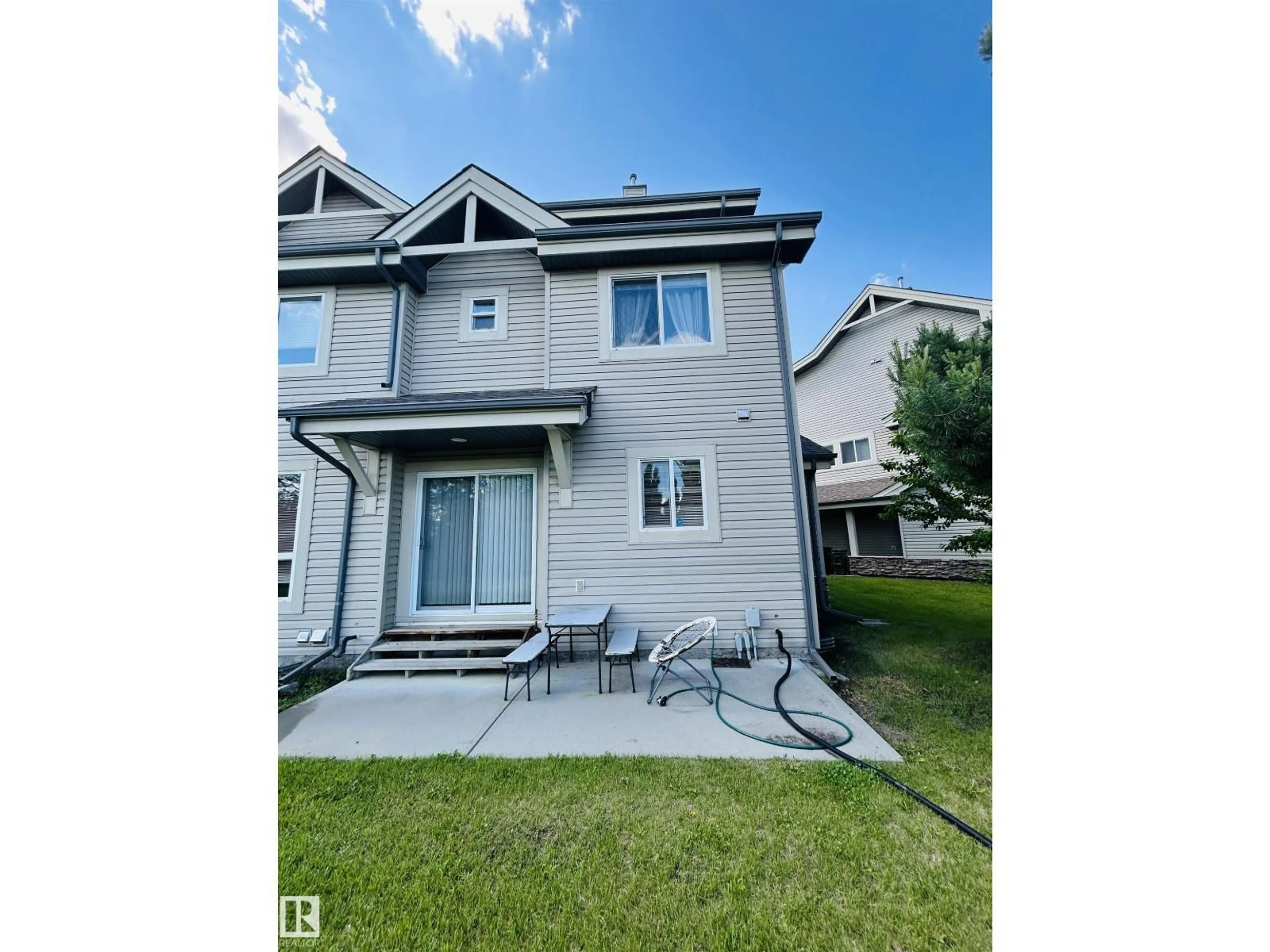 A pic from outside/outdoor area/front of a property/back of a property/a pic from drone, street for 89 12050 17 AV SW, Edmonton Alberta T6W1X4