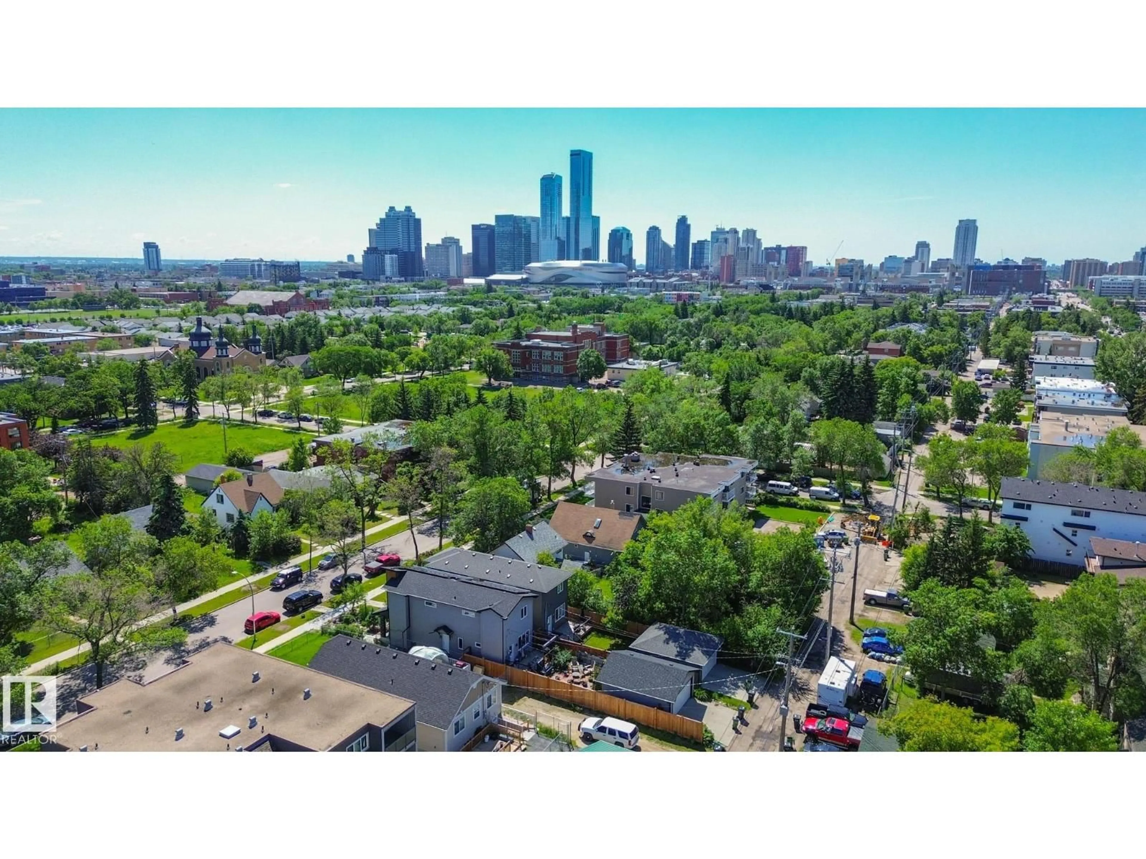 A pic from outside/outdoor area/front of a property/back of a property/a pic from drone, city buildings view from balcony for NW - 11022 108 ST, Edmonton Alberta T5H3A9