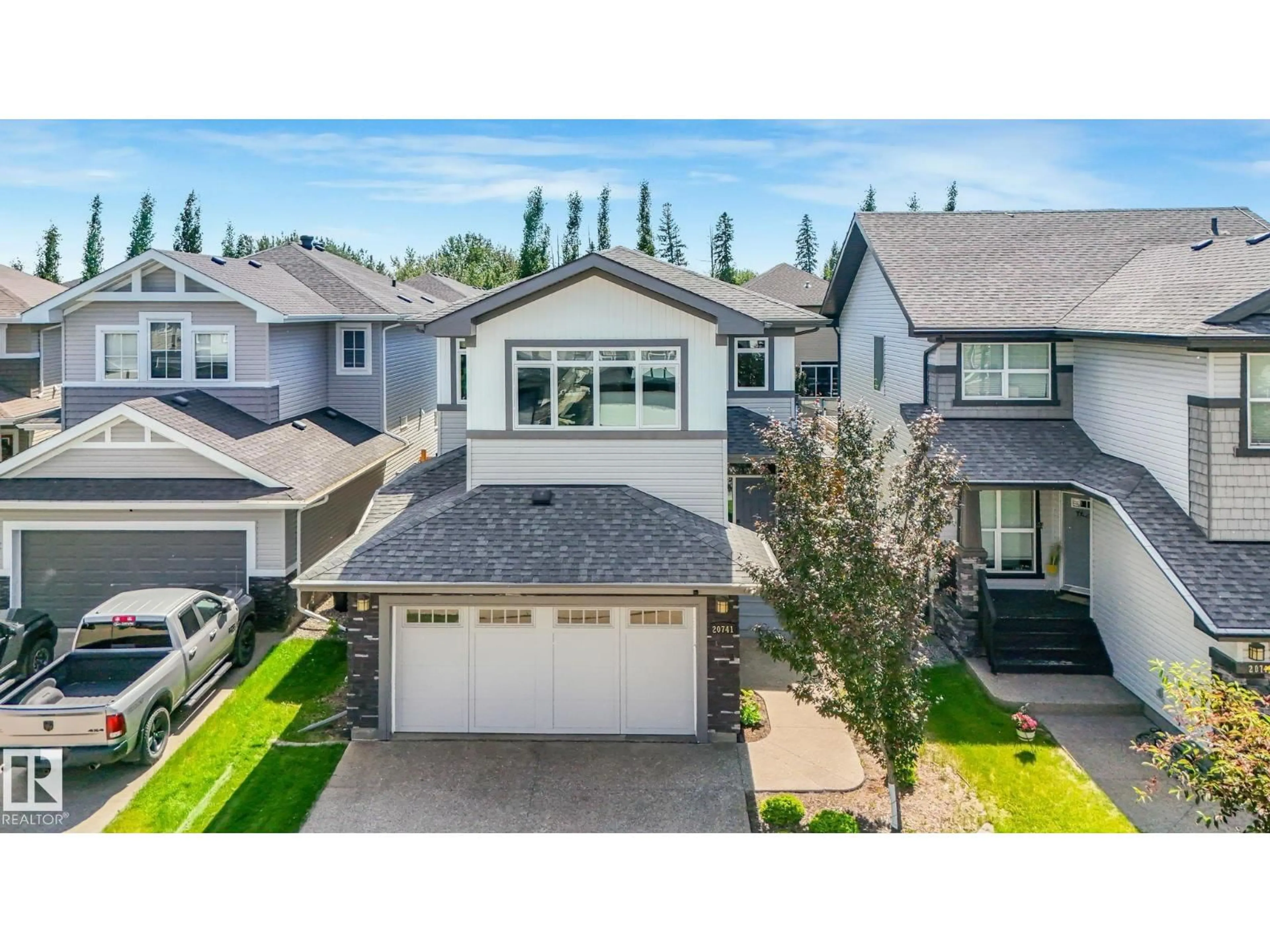 A pic from outside/outdoor area/front of a property/back of a property/a pic from drone, mountain view for 20741 98A AV, Edmonton Alberta T5T7G2