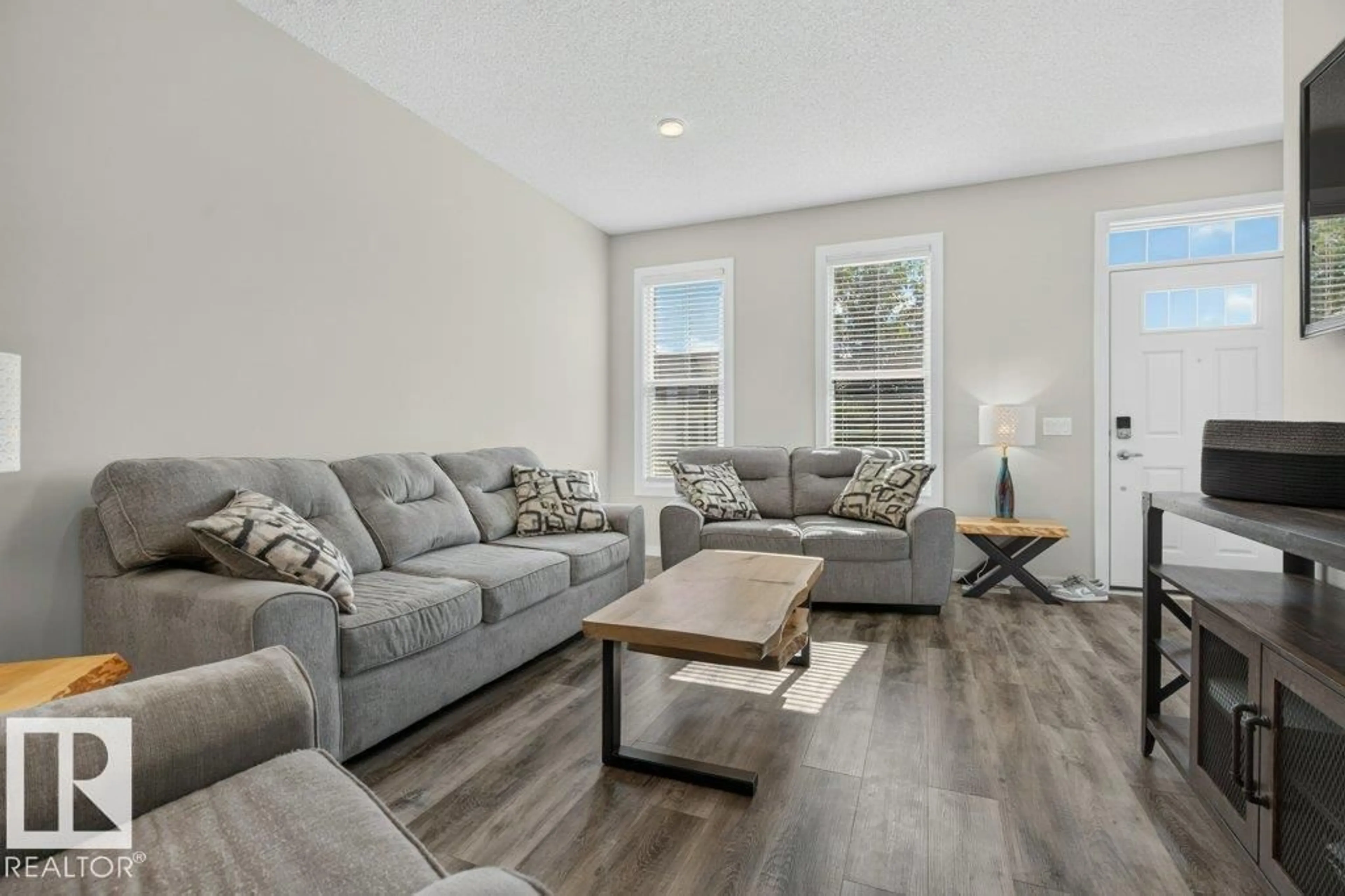 Living room with furniture, unknown for 2116 MAPLE RD, Edmonton Alberta T6T2L6