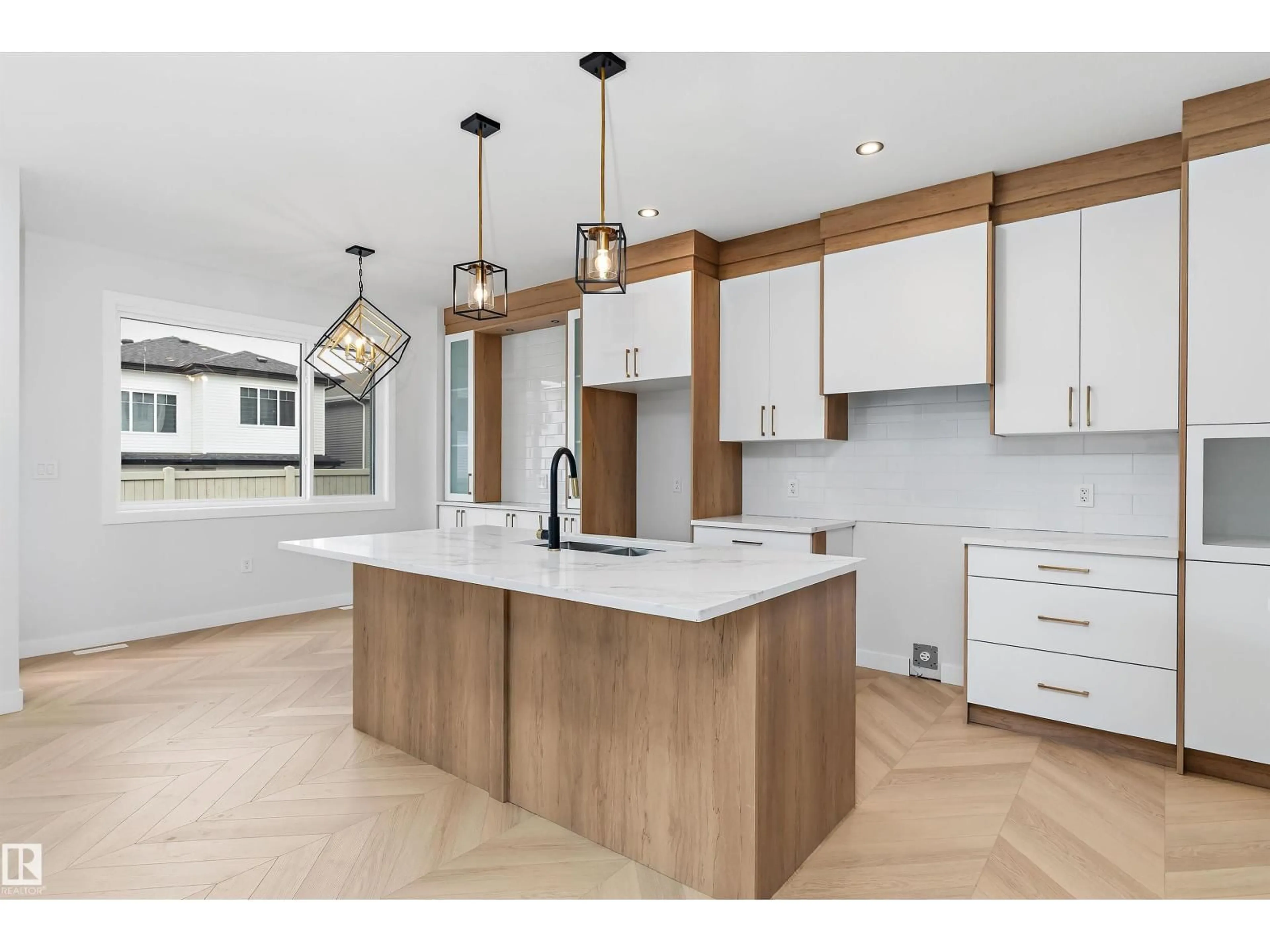 Open concept kitchen, unknown for 48 MEADOWGROVE LANDING, Spruce Grove Alberta T7X0W2