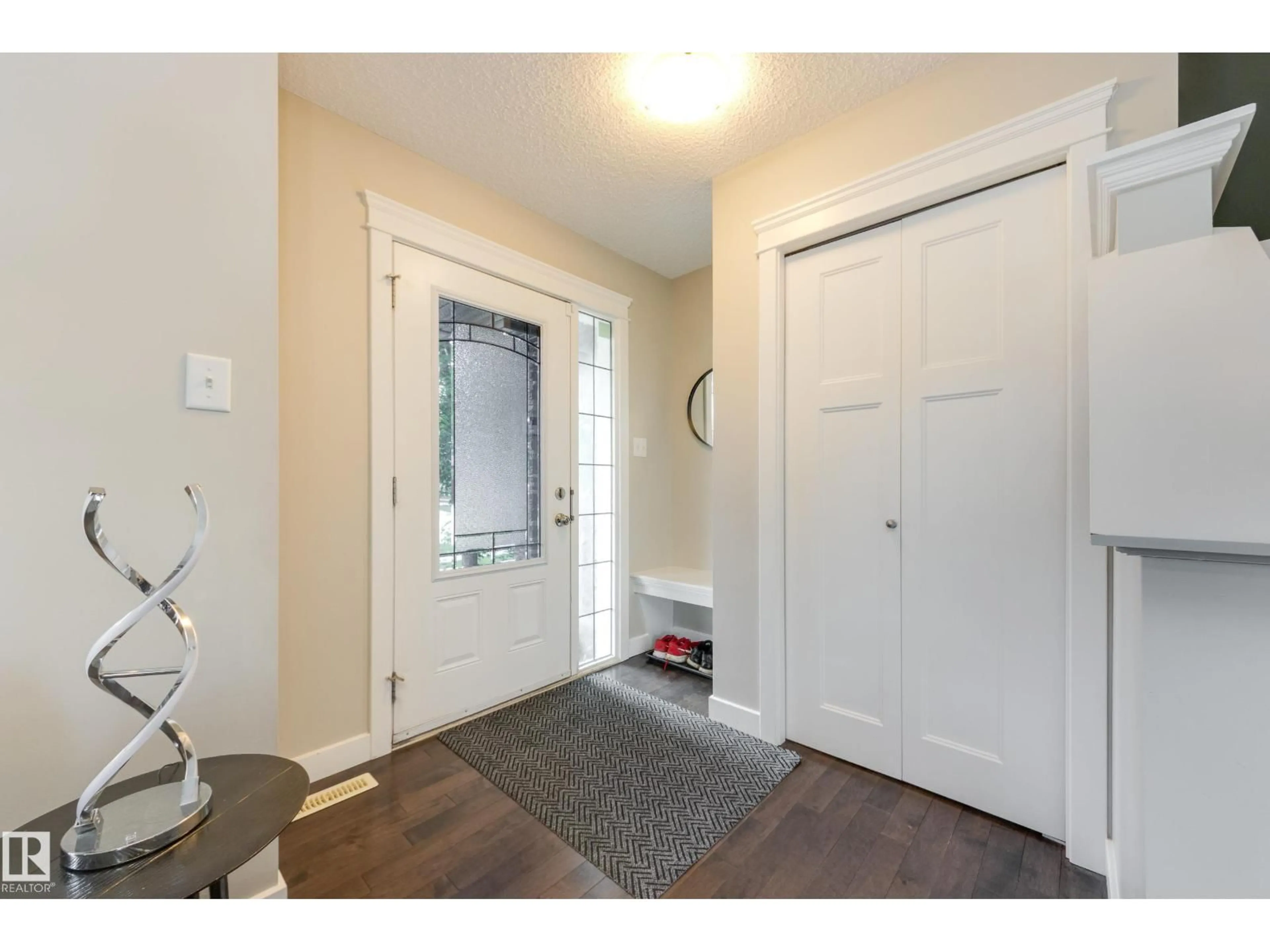 Indoor entryway for 12216 173 AV, Edmonton Alberta T5X0K2