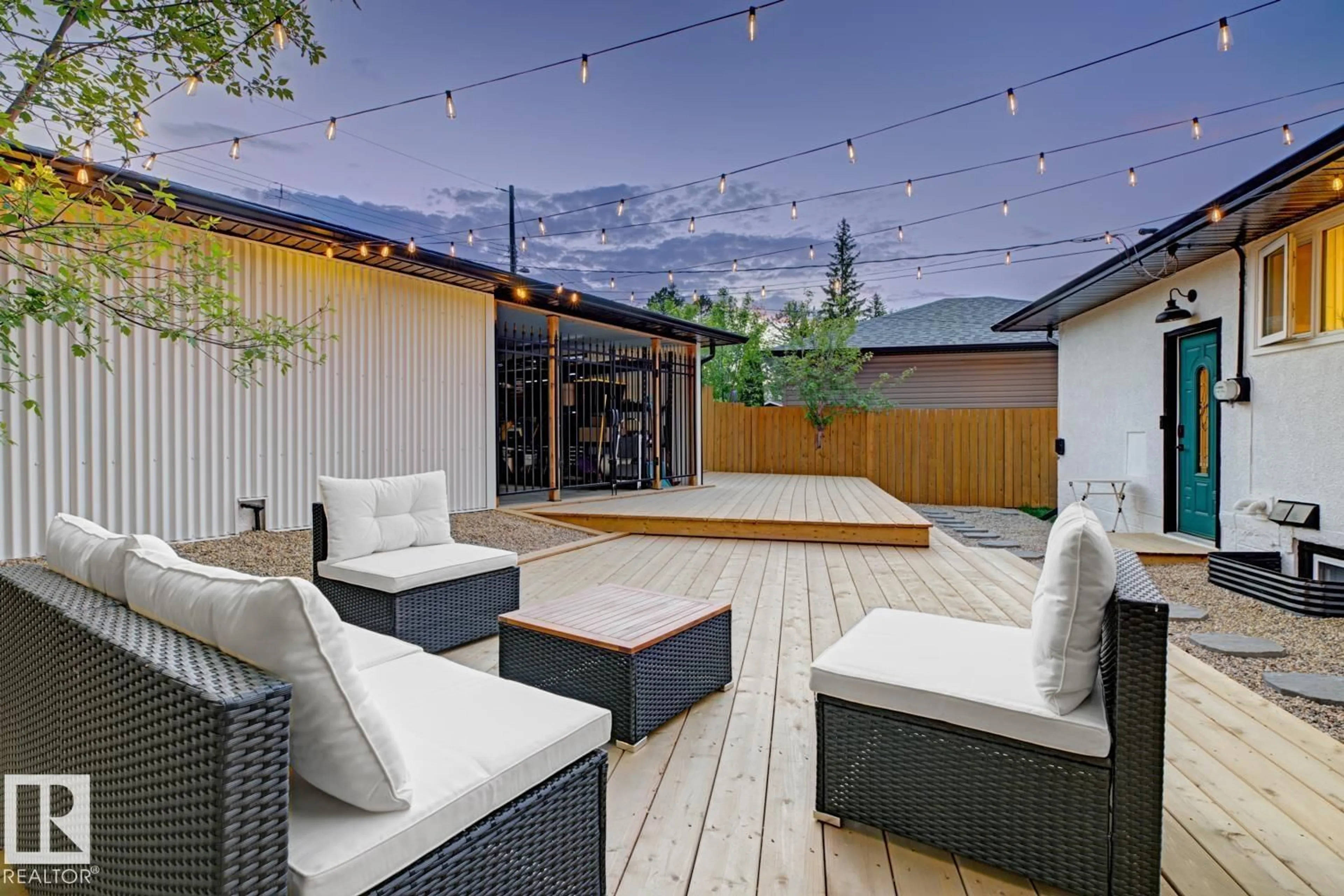Patio, street for NW - 10328 73 ST, Edmonton Alberta T6A2X4