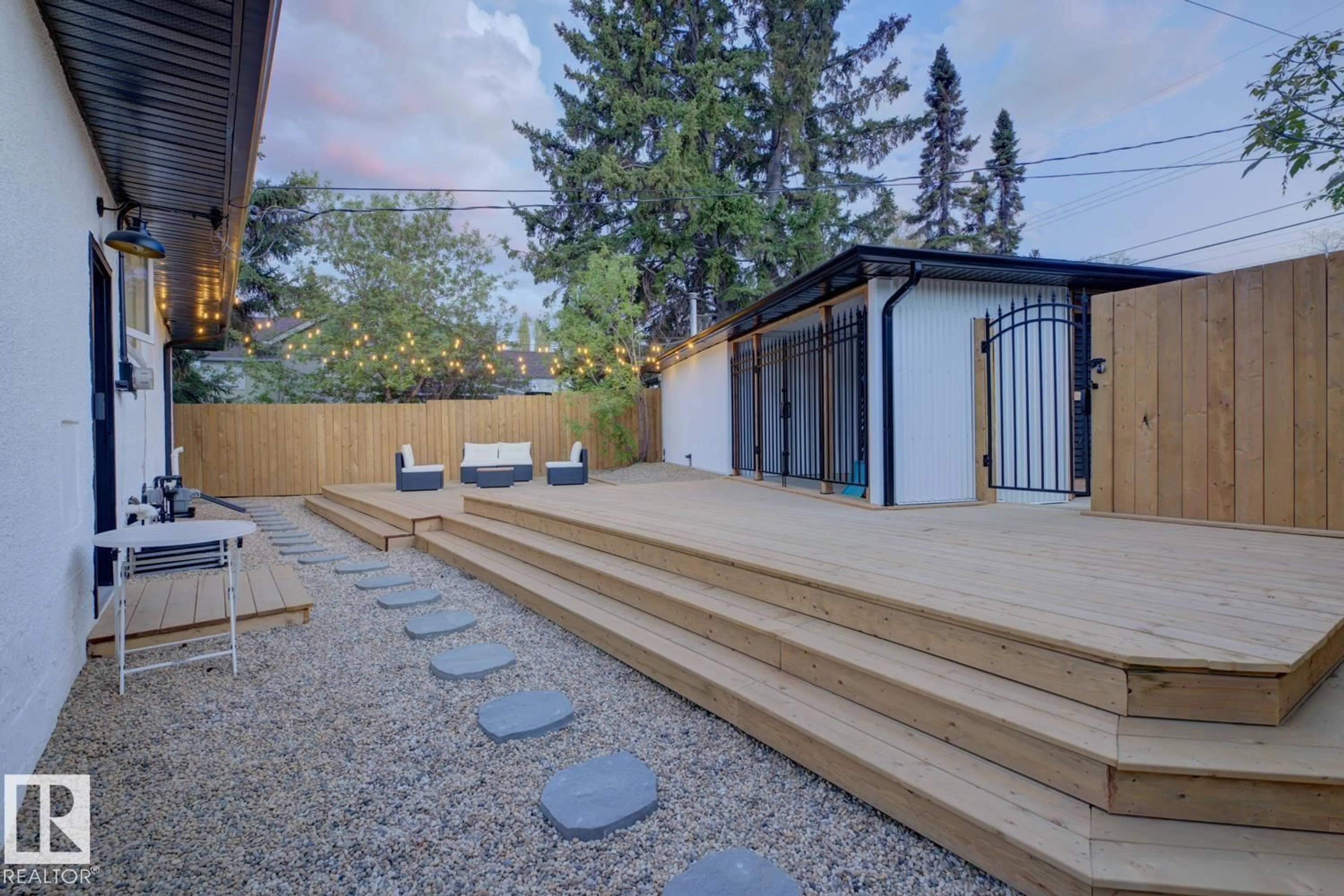 Patio, street for NW - 10328 73 ST, Edmonton Alberta T6A2X4