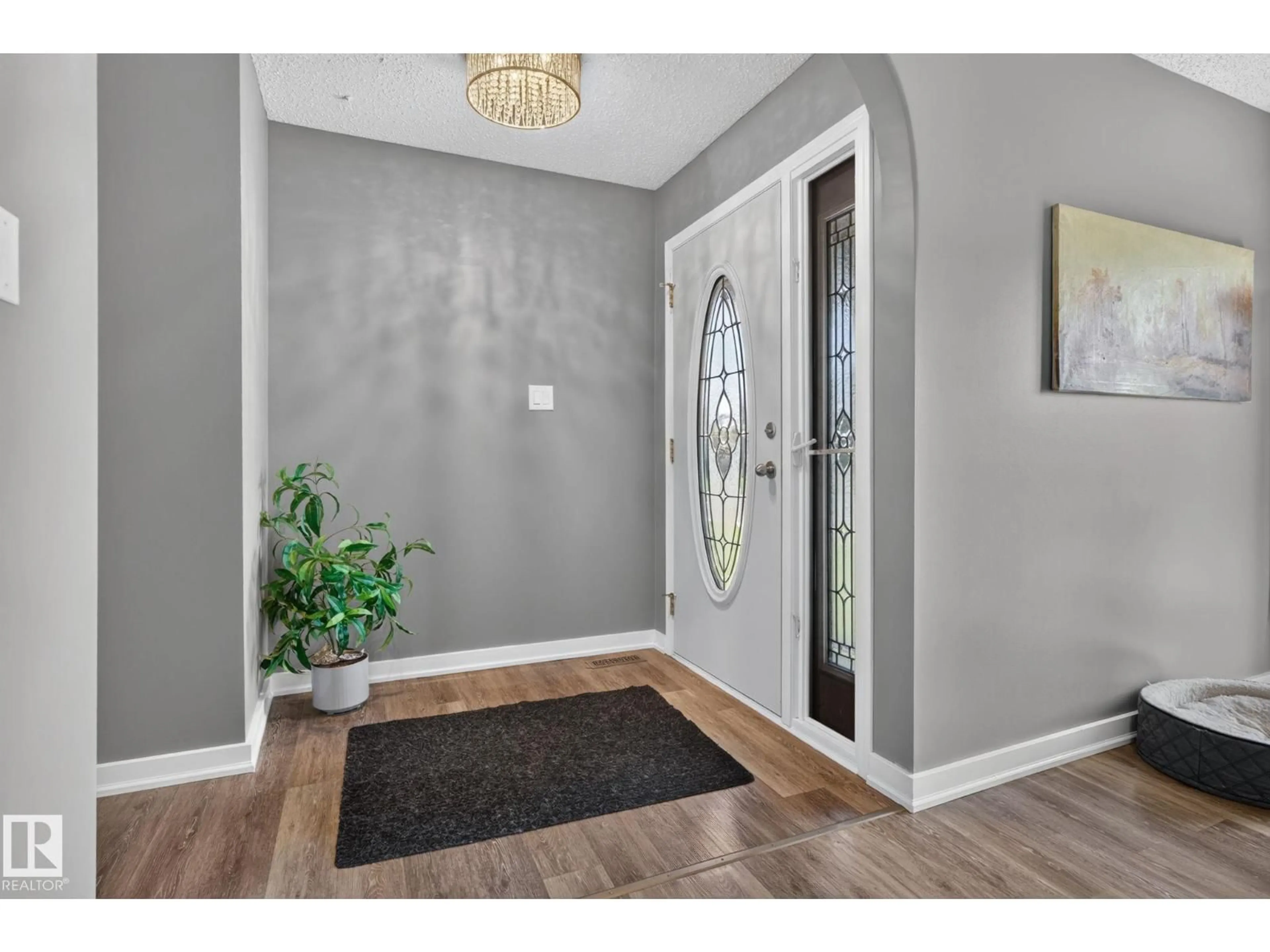 Indoor entryway for NW - 10308 166 AV, Edmonton Alberta T5X2G5