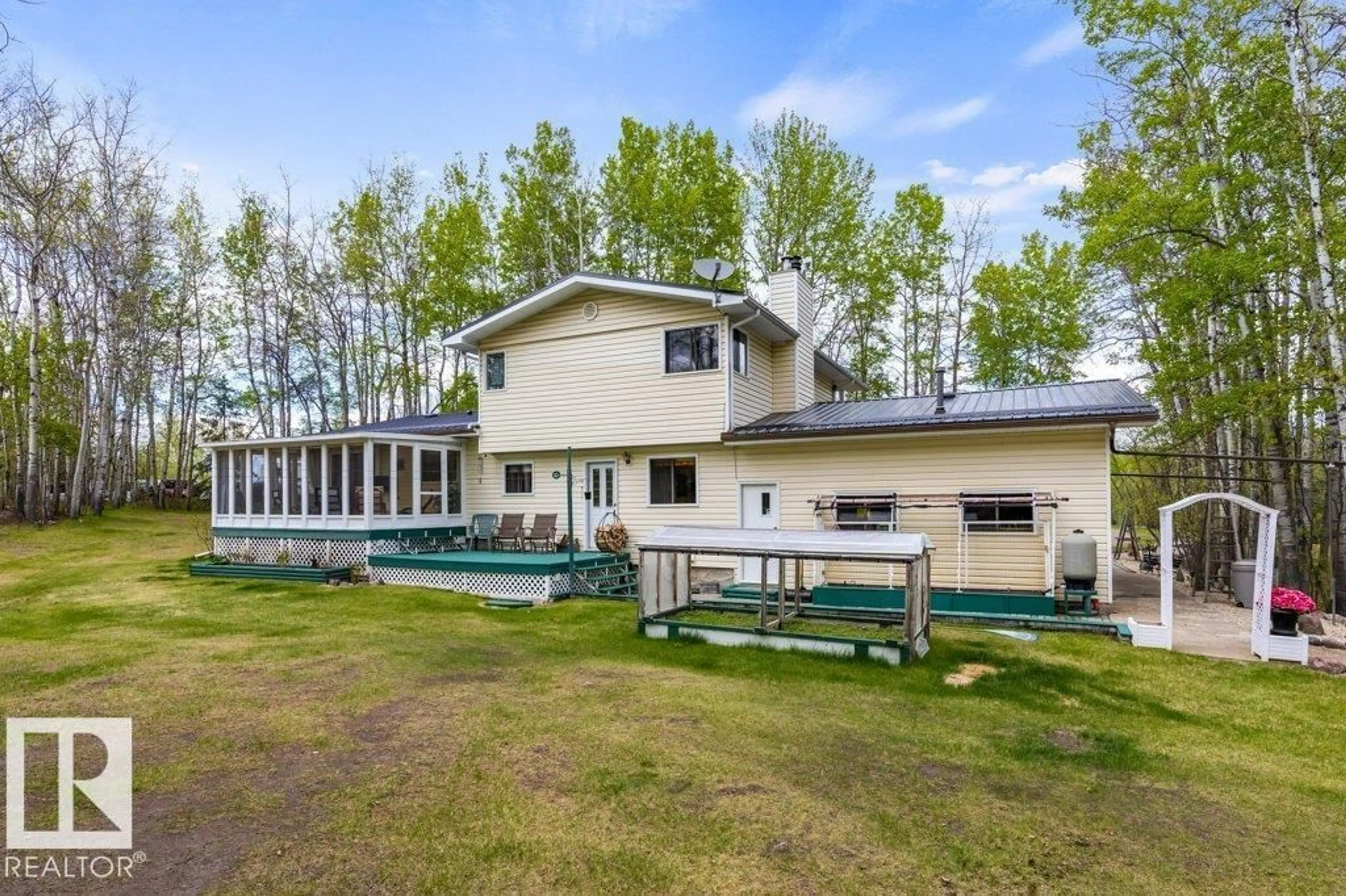 Unknown for 27507 - 138 TWP ROAD 544, Rural Sturgeon County Alberta T8R2B5