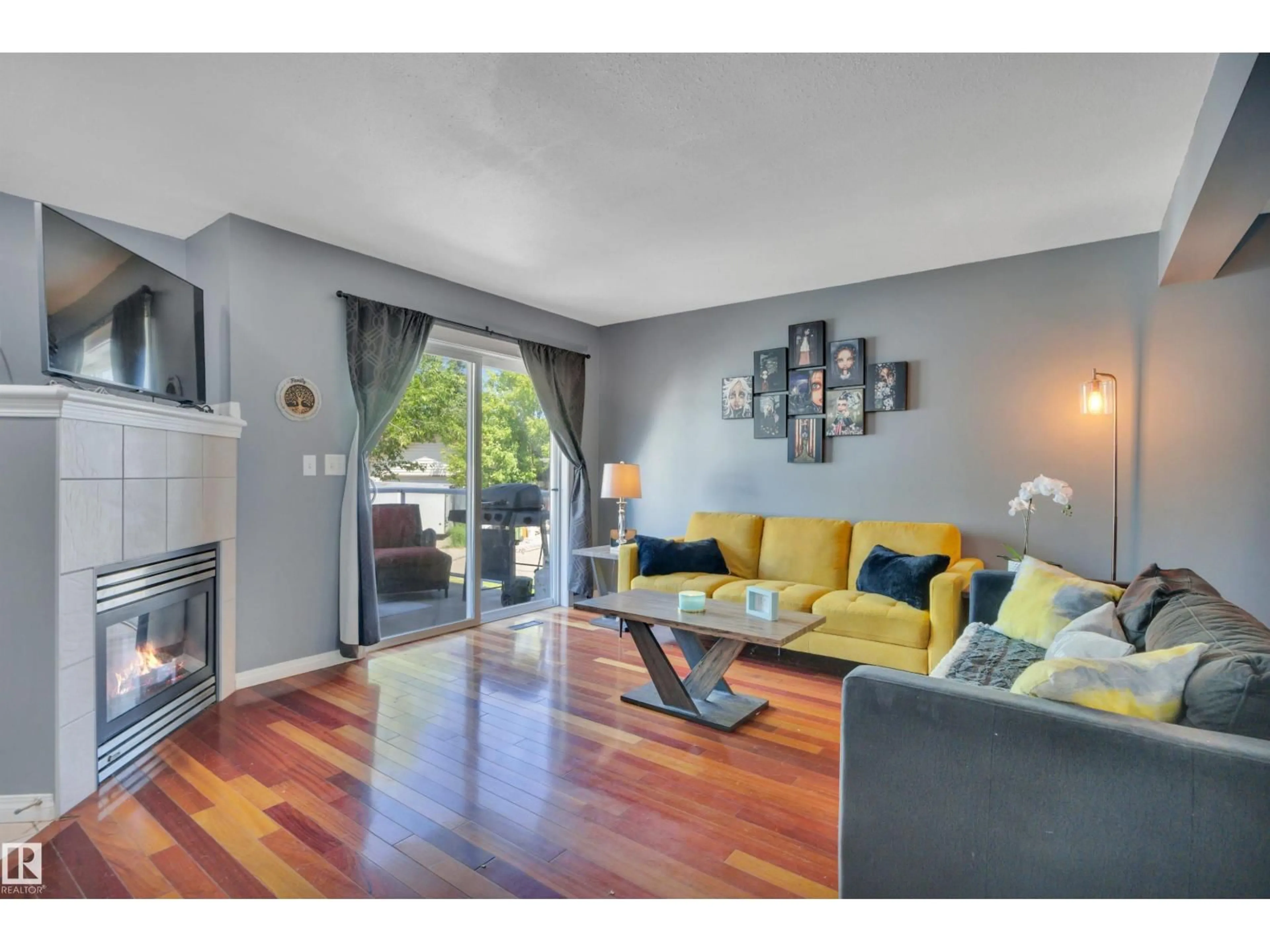 Living room with furniture, wood/laminate floor for #47 - 2505 42 ST NW, Edmonton Alberta T6L7G8