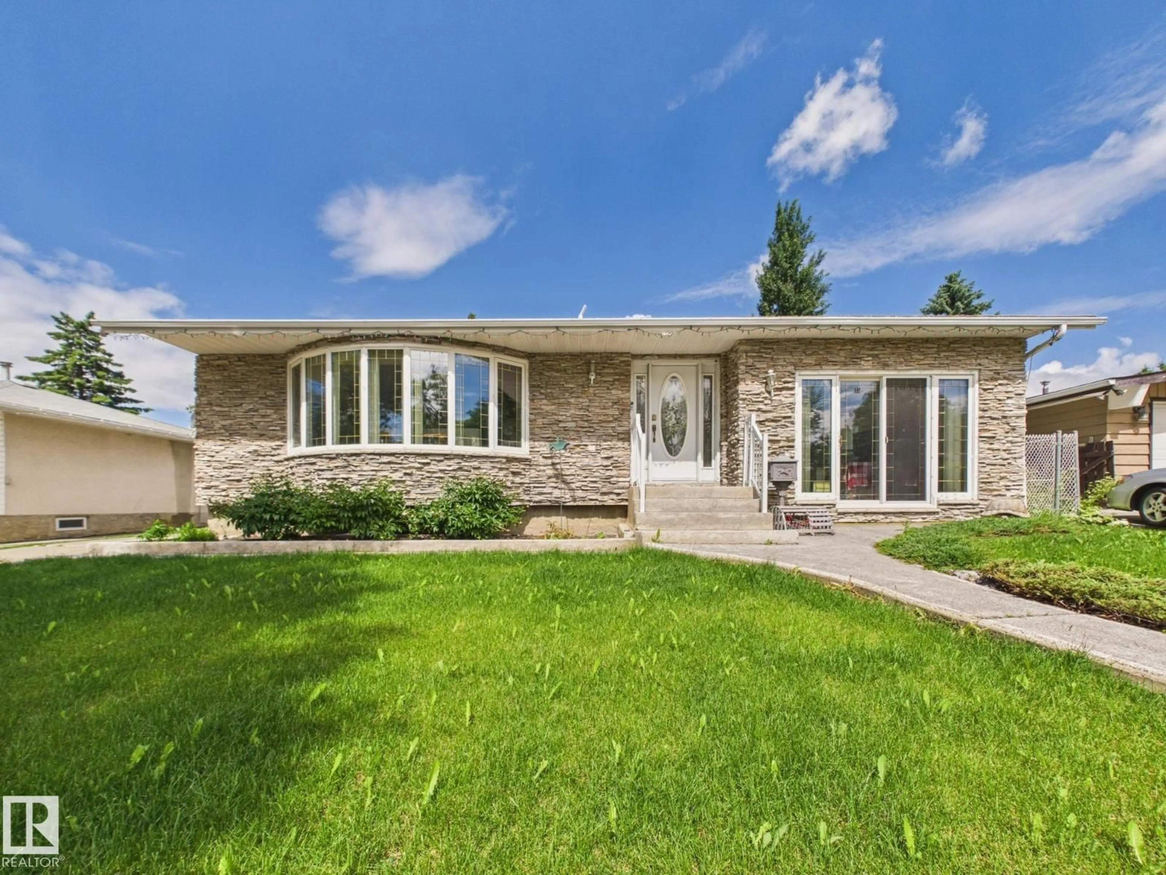 Home with brick exterior material, street for 15 AKINS DR, St. Albert Alberta T8N2H6