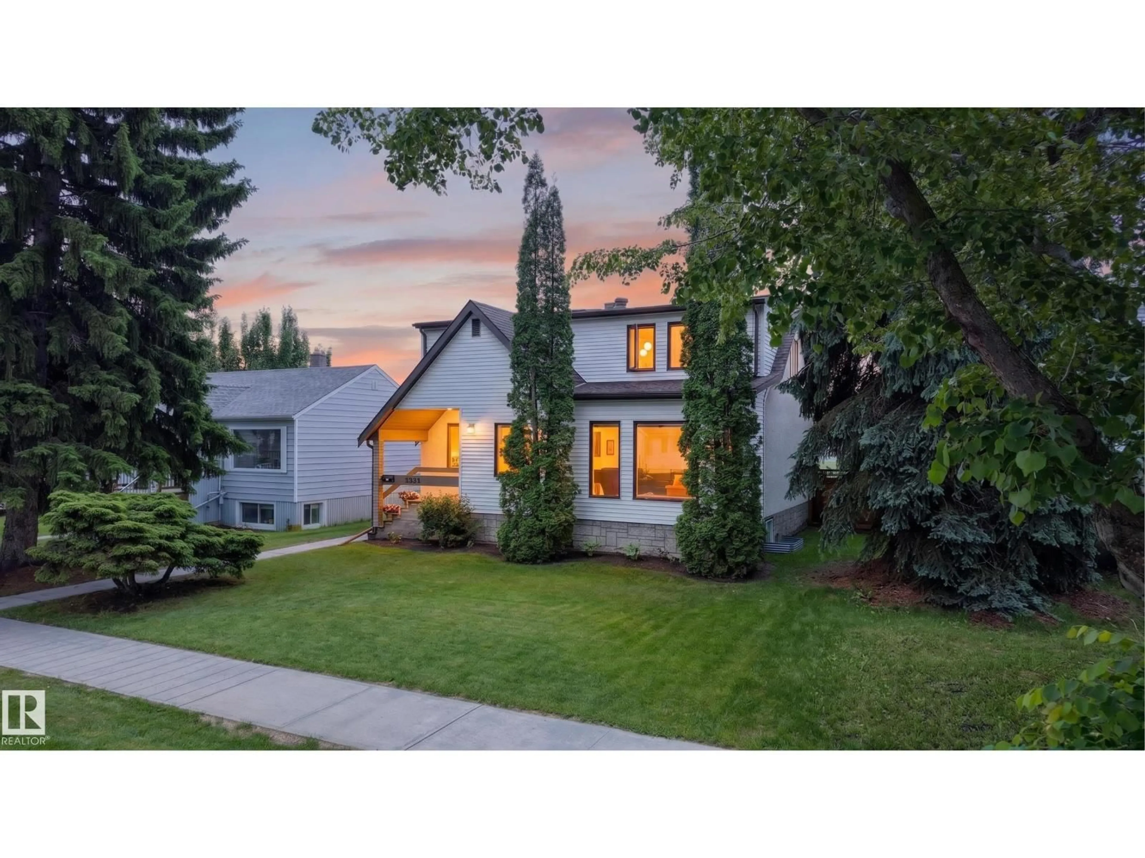 Unknown for 11331 75 AV, Edmonton Alberta T6G0H6