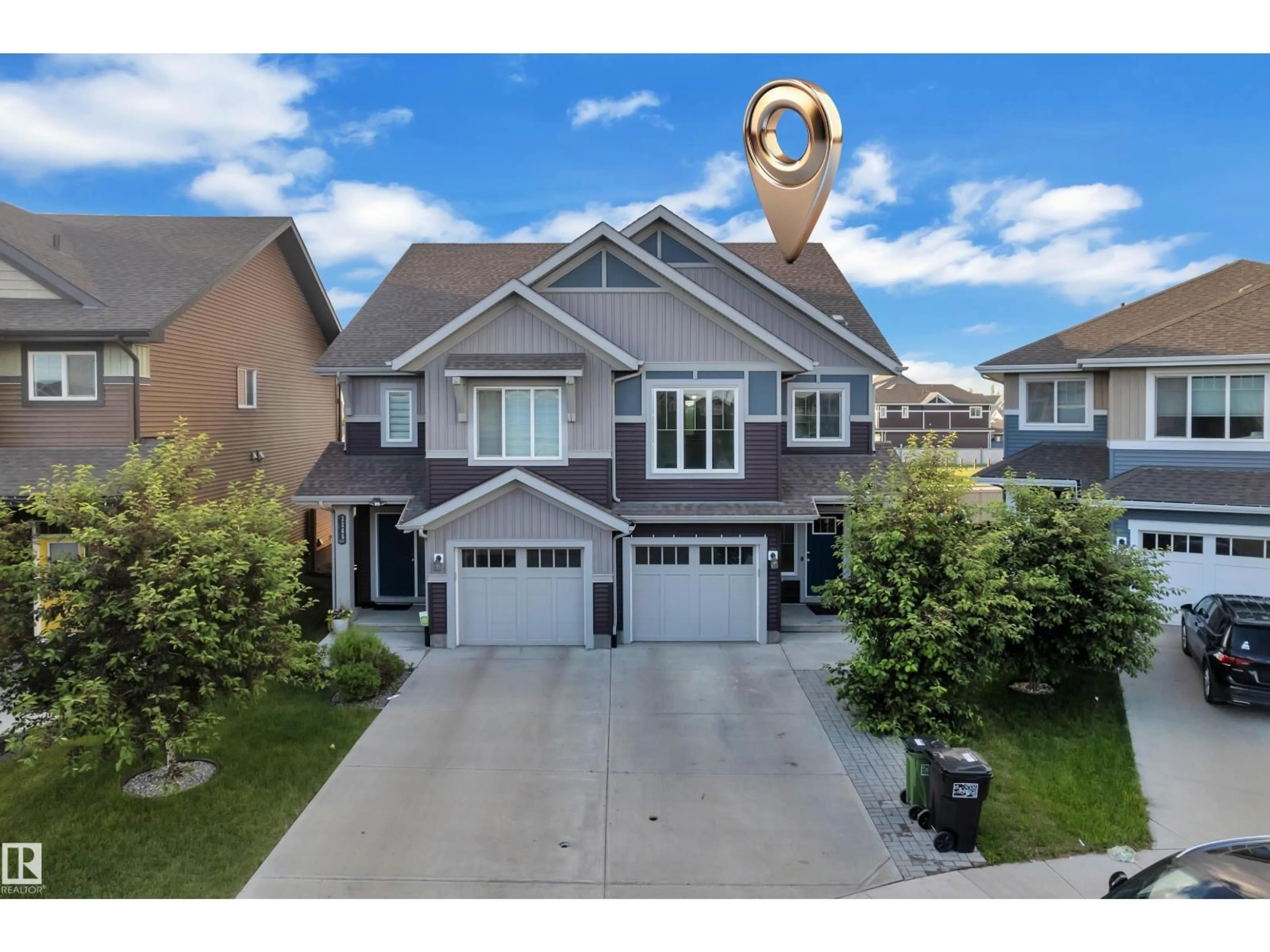 A pic from outside/outdoor area/front of a property/back of a property/a pic from drone, street for 2268 CHOKECHERRY CL, Edmonton Alberta T6X2M6