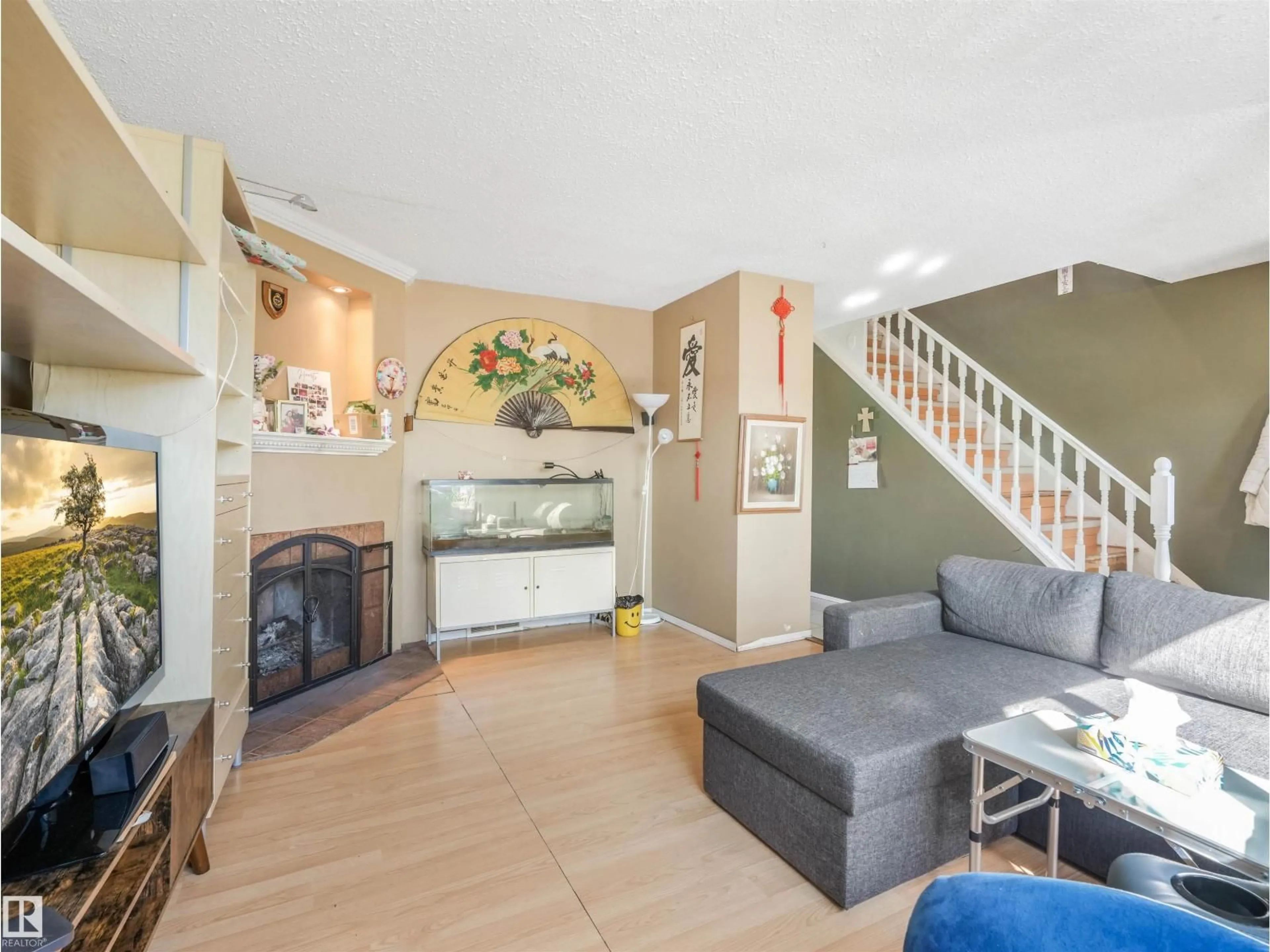Living room with furniture, unknown for 10488 28A AV, Edmonton Alberta T6J4J6