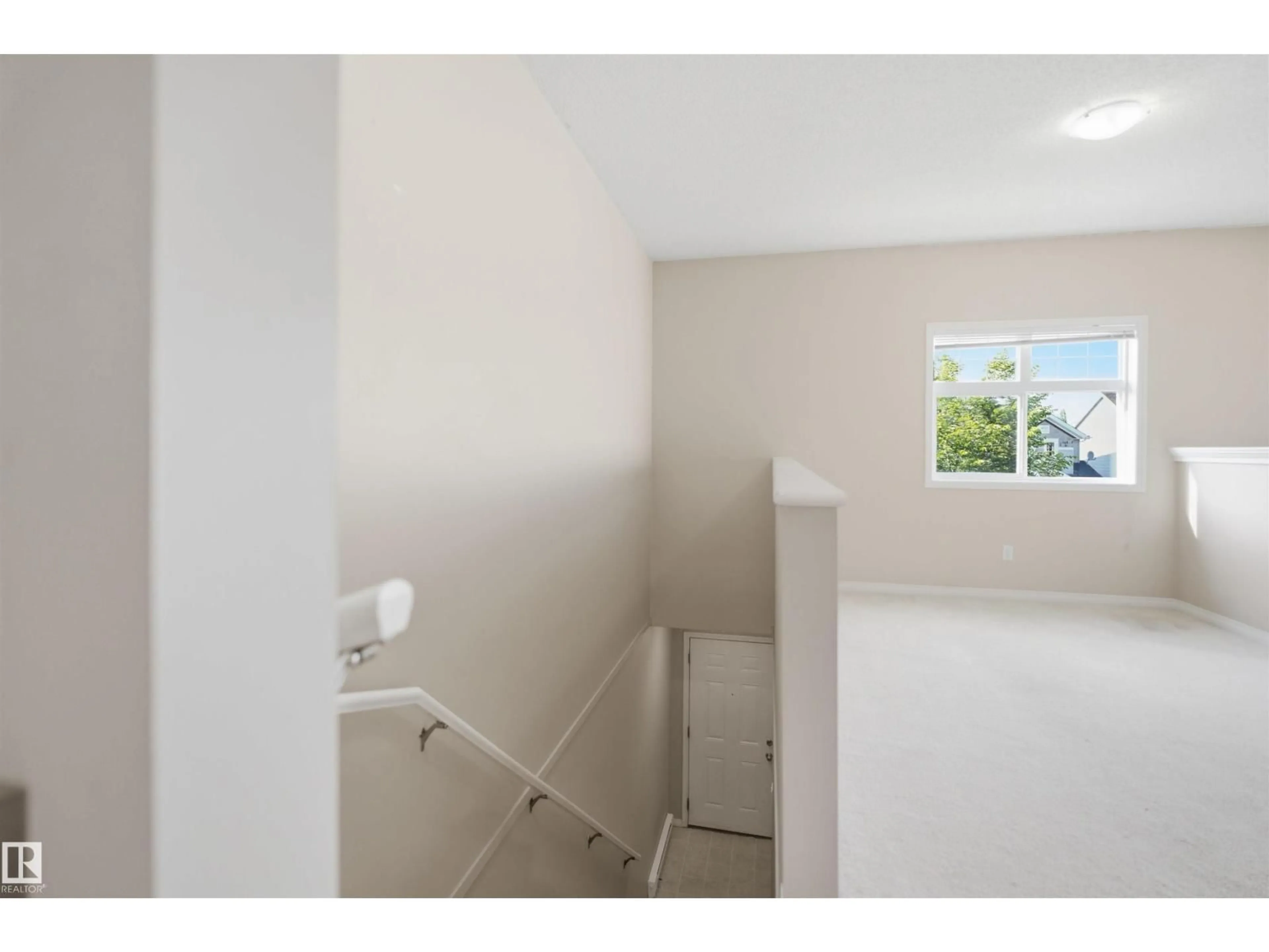 Unknown for 95 - 3040 SPENCE WD, Edmonton Alberta T6X1N7