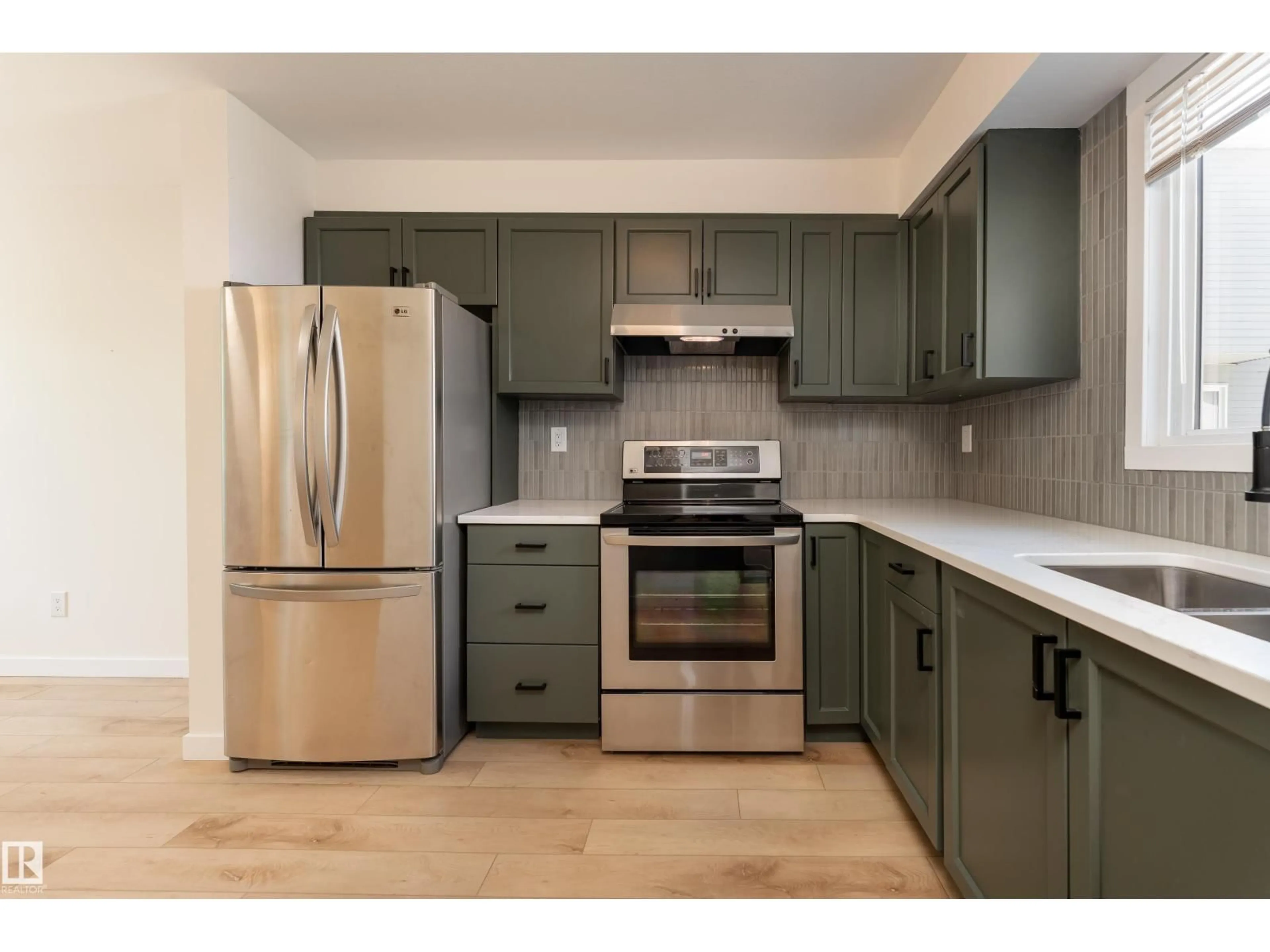 Standard kitchen, unknown for #10 - 1415 62 ST, Edmonton Alberta T6L4K1