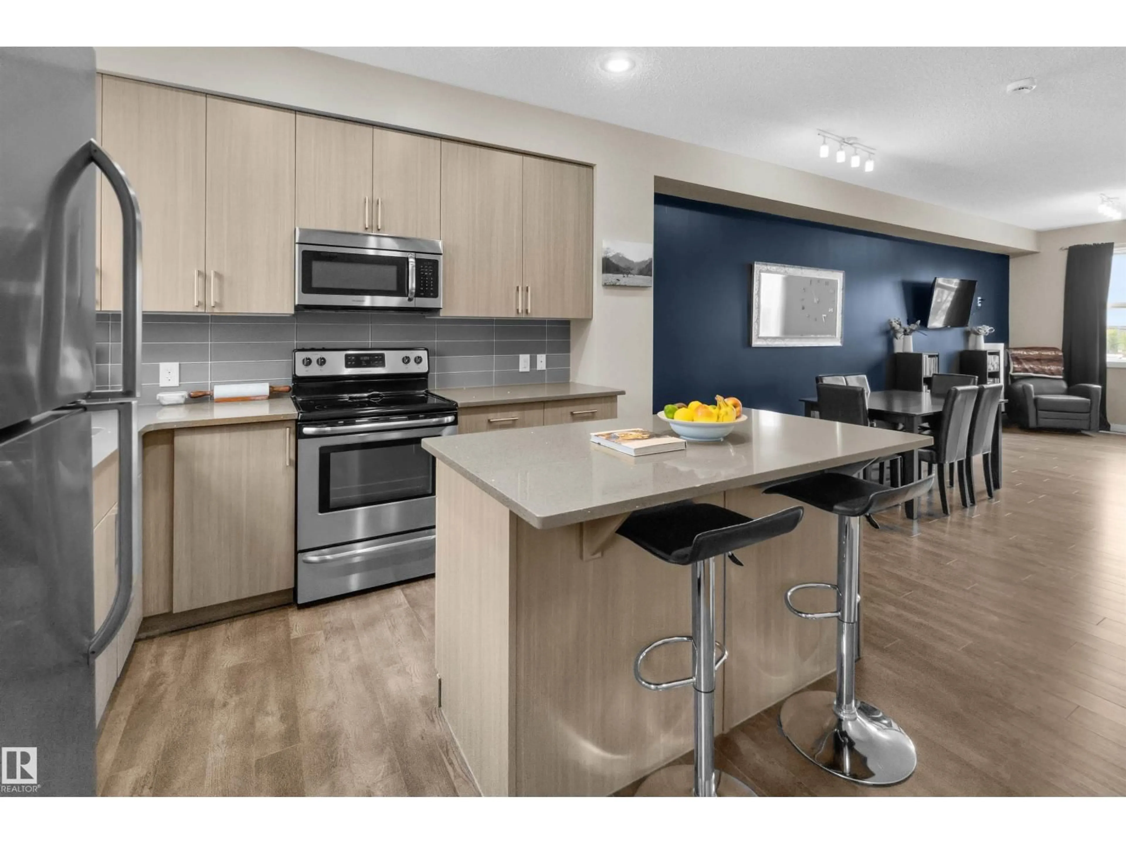 Open concept kitchen, unknown for 13 - 2803 JAMES MOWATT TR, Edmonton Alberta T6W2P5