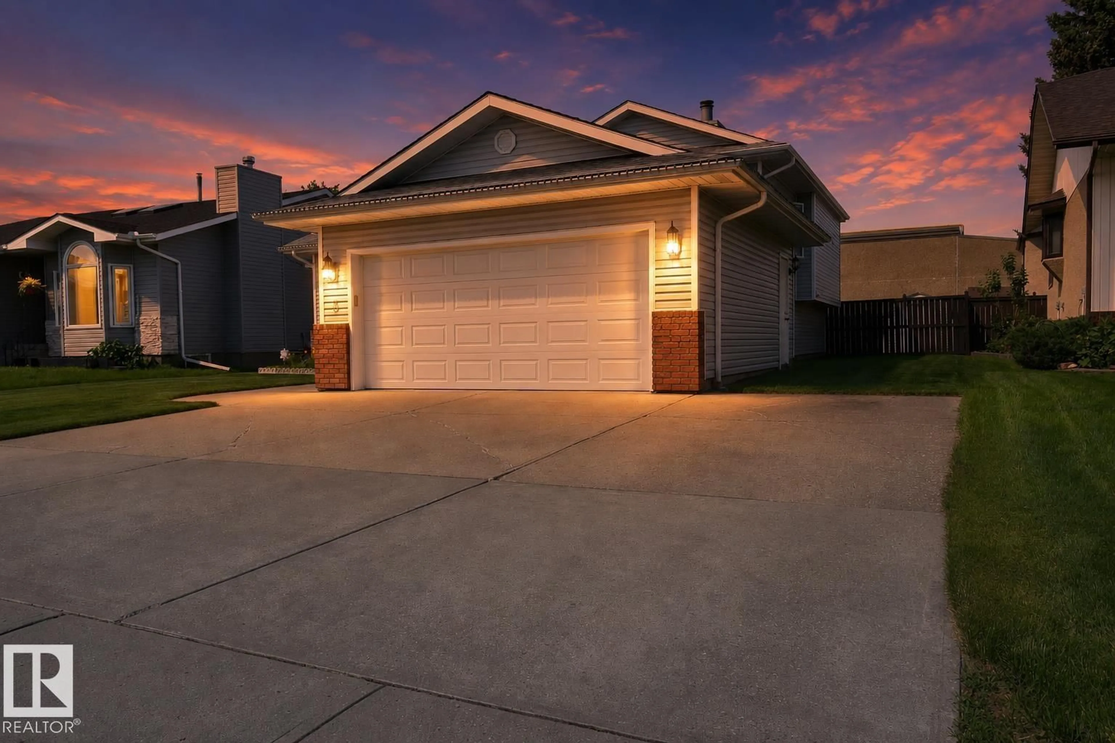 Indoor garage for 3 NOTRE CR, Leduc Alberta T9E6H8