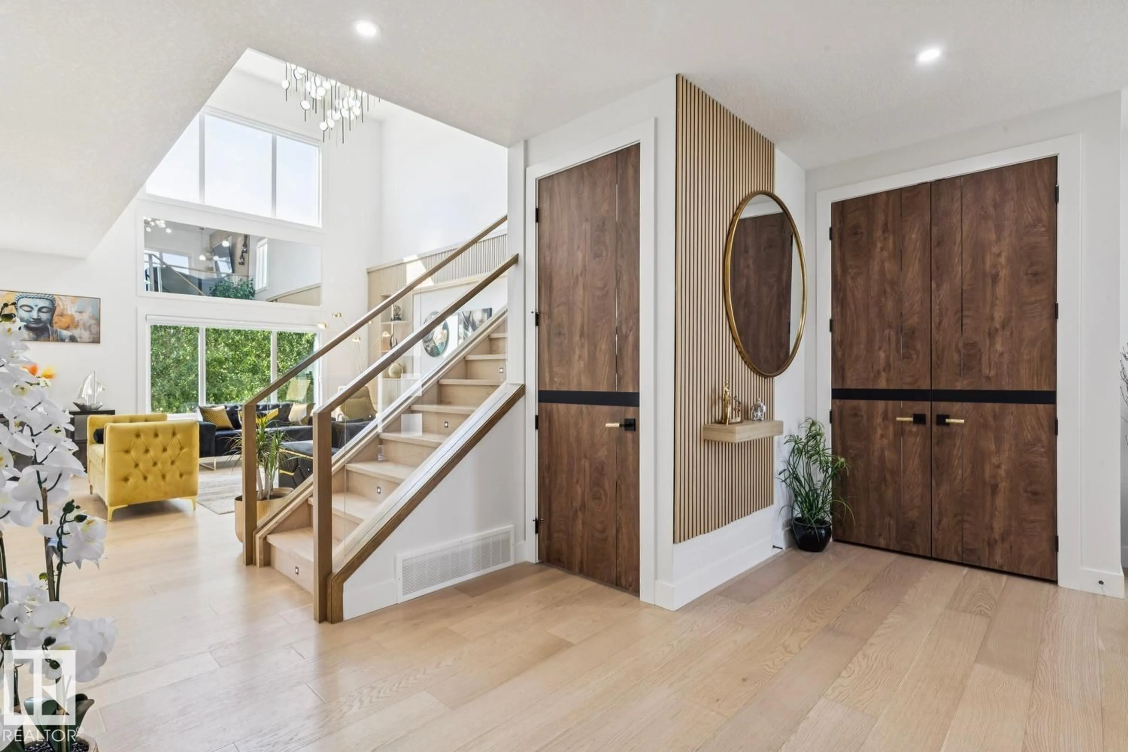 Indoor entryway for SW - 1395 155 ST, Edmonton Alberta T6W5J5