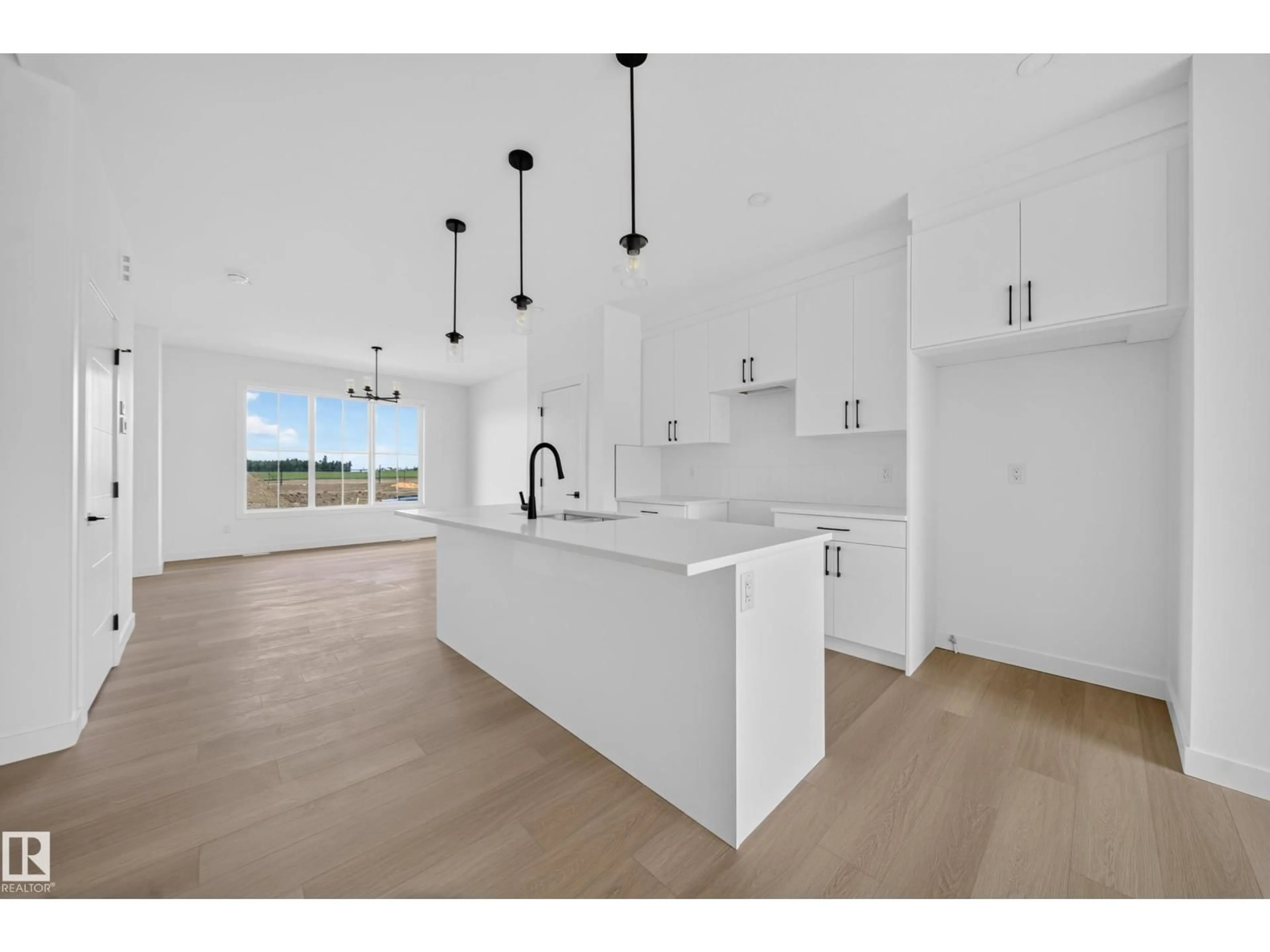Open concept kitchen, unknown for 534 ASHGROVE CIRCLE, Leduc Alberta T9E0K8
