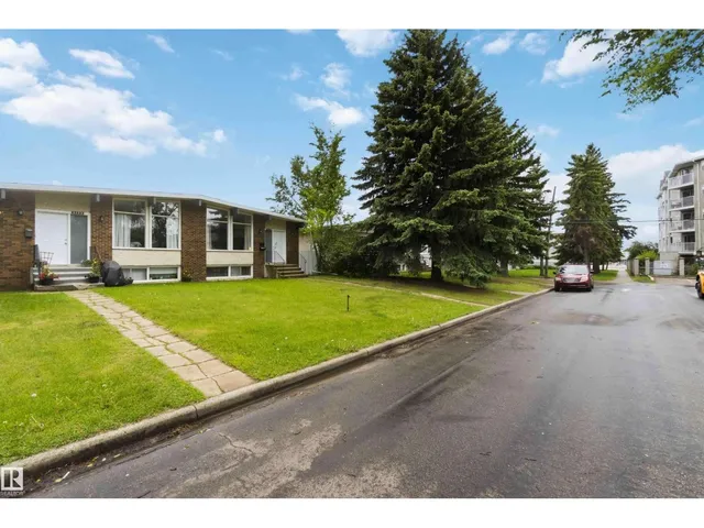 NW - 8123 8125 83 AV, Edmonton 3