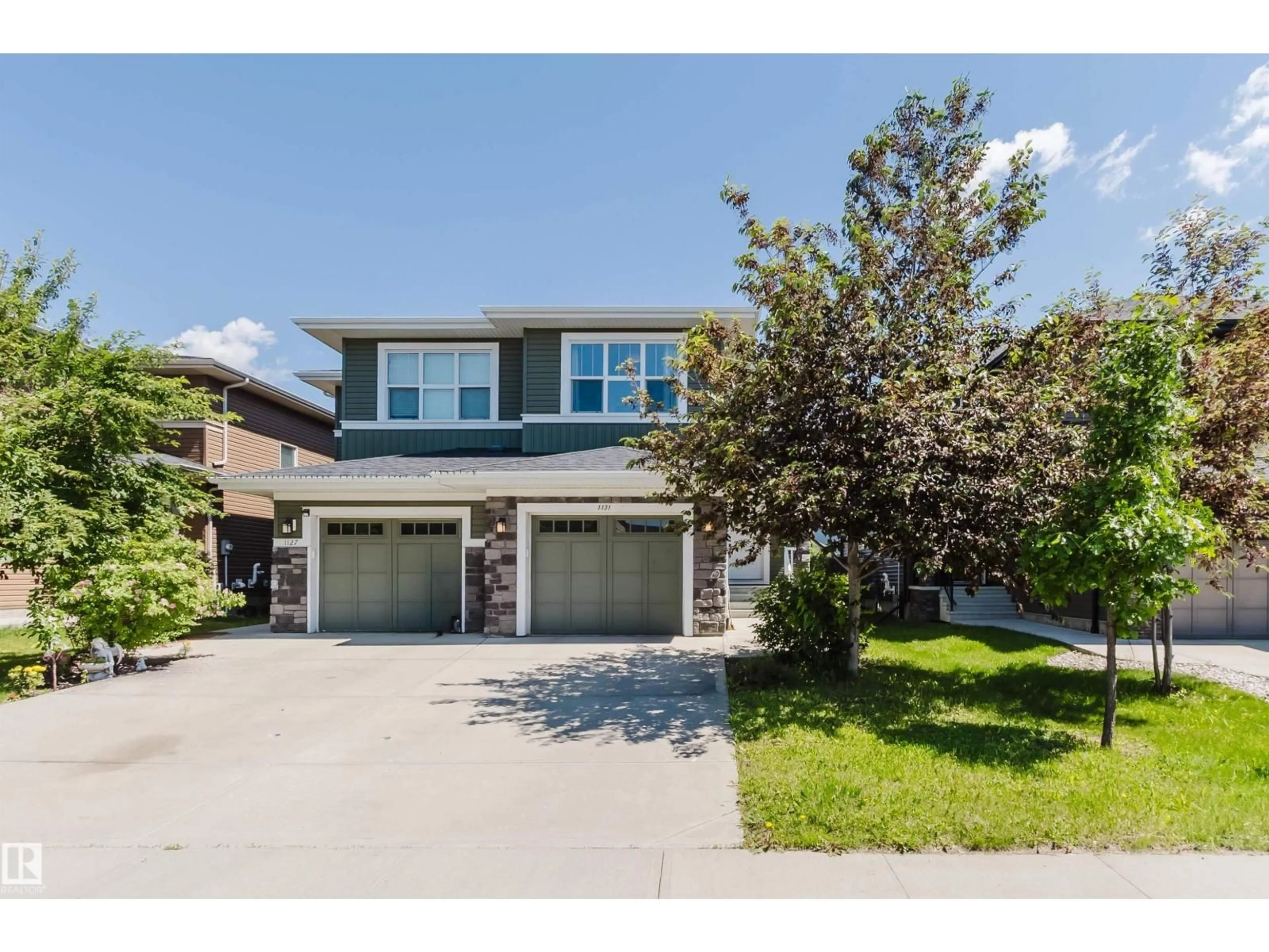 Home with vinyl exterior material, street for SW - 1131 177 ST, Edmonton Alberta T6W1Z9