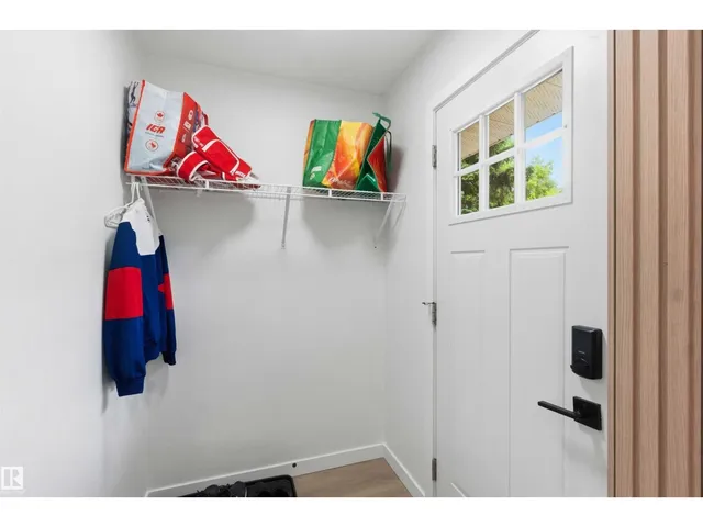 NW - 8522 8524 84 AV, Edmonton 3