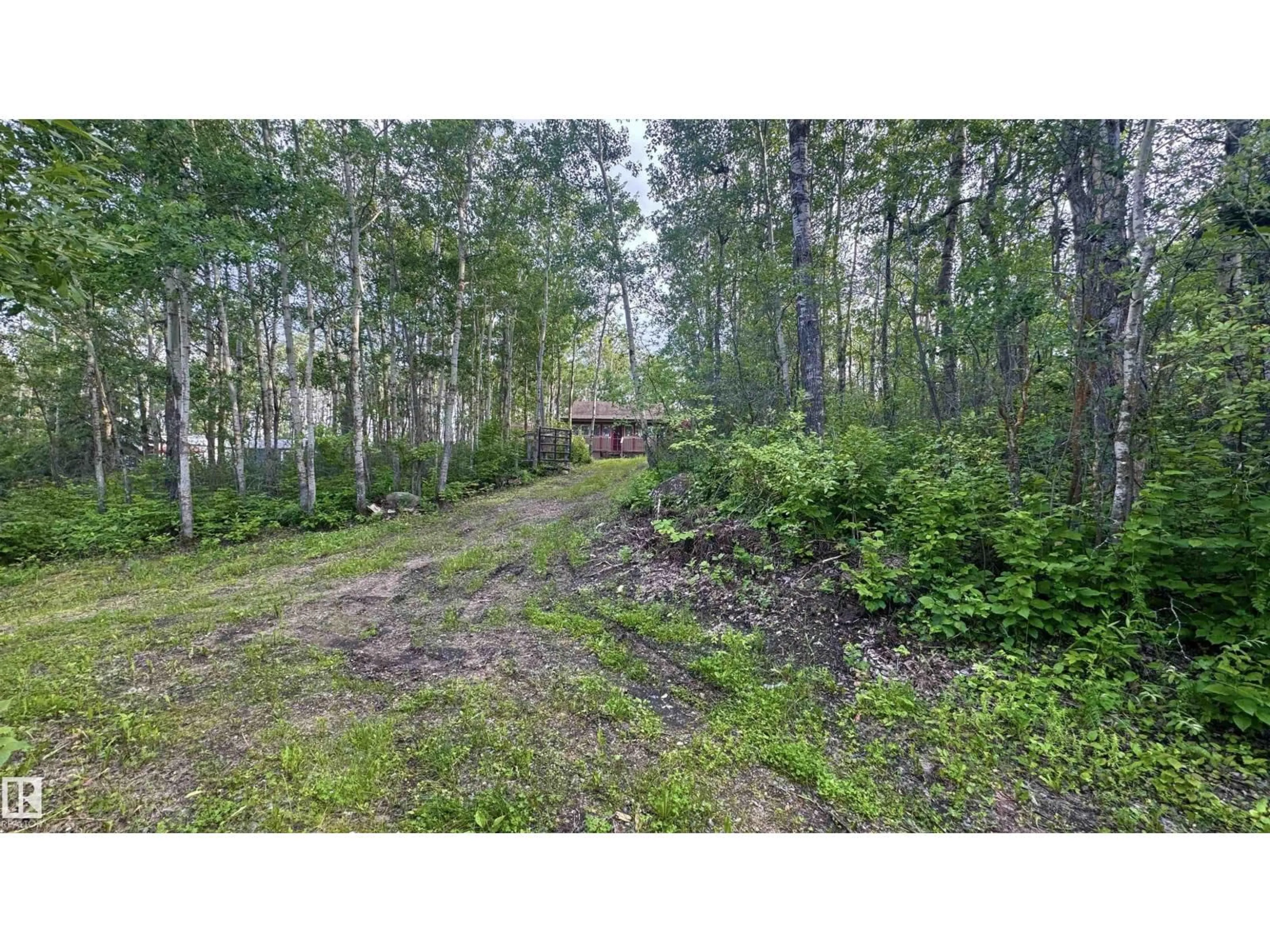 Shed for 428 11121 TWP ROAD ROAD, Rural St. Paul County Alberta T0A0C0