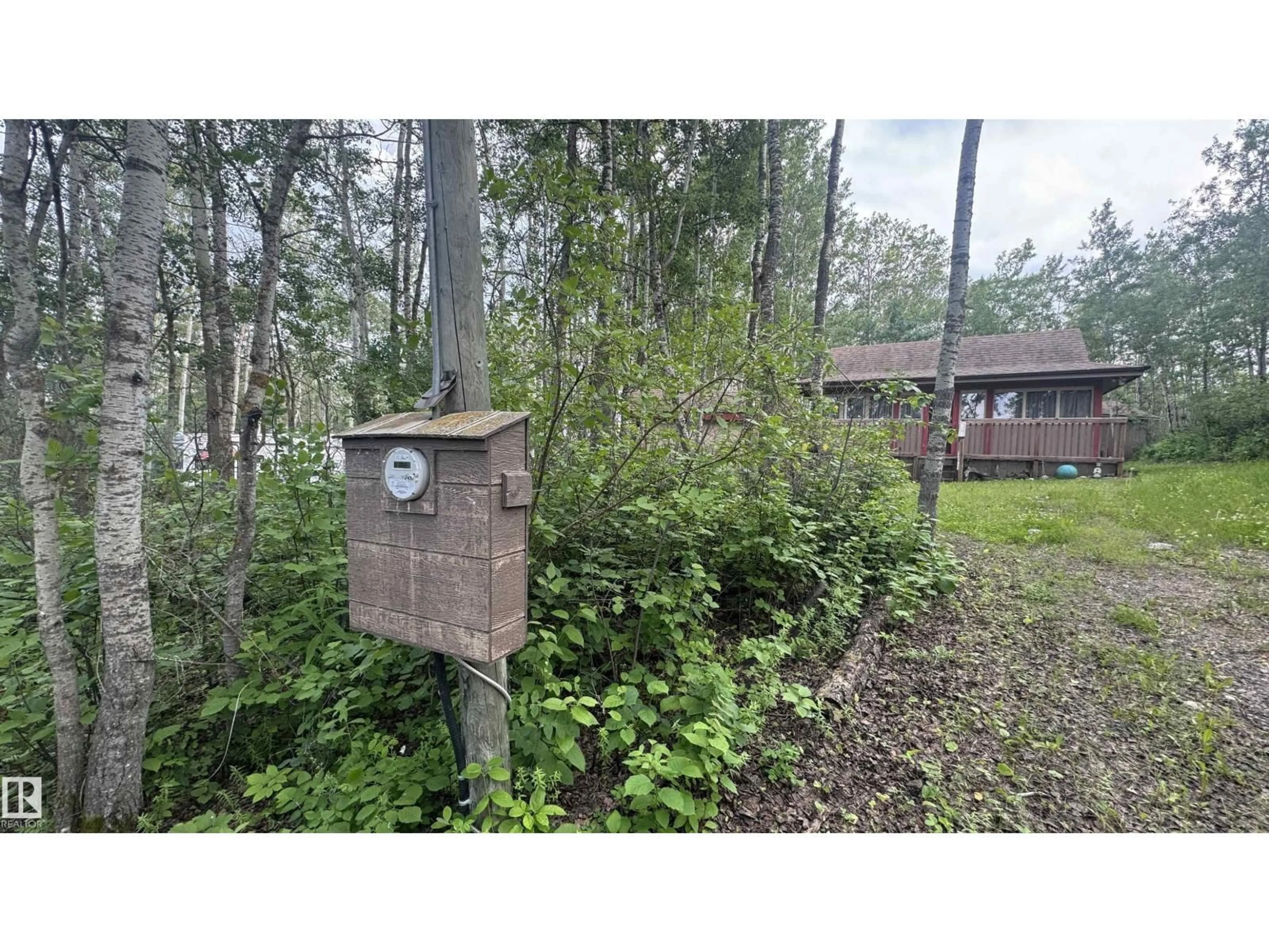 A pic from outside/outdoor area/front of a property/back of a property/a pic from drone, forest/trees view for 428 11121 TWP ROAD ROAD, Rural St. Paul County Alberta T0A0C0