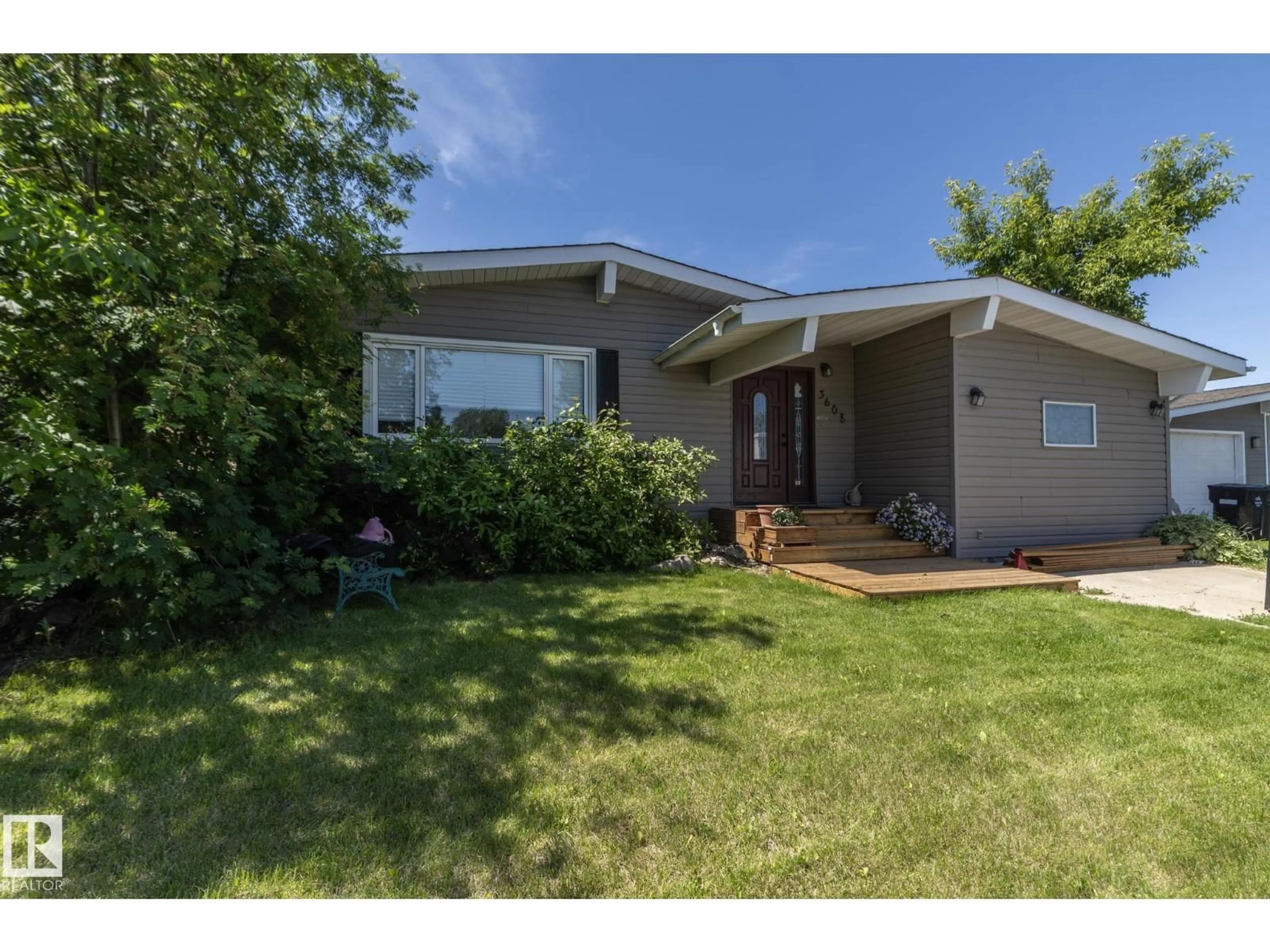 Unknown for 3608 44 ST, Leduc Alberta T9E6A1