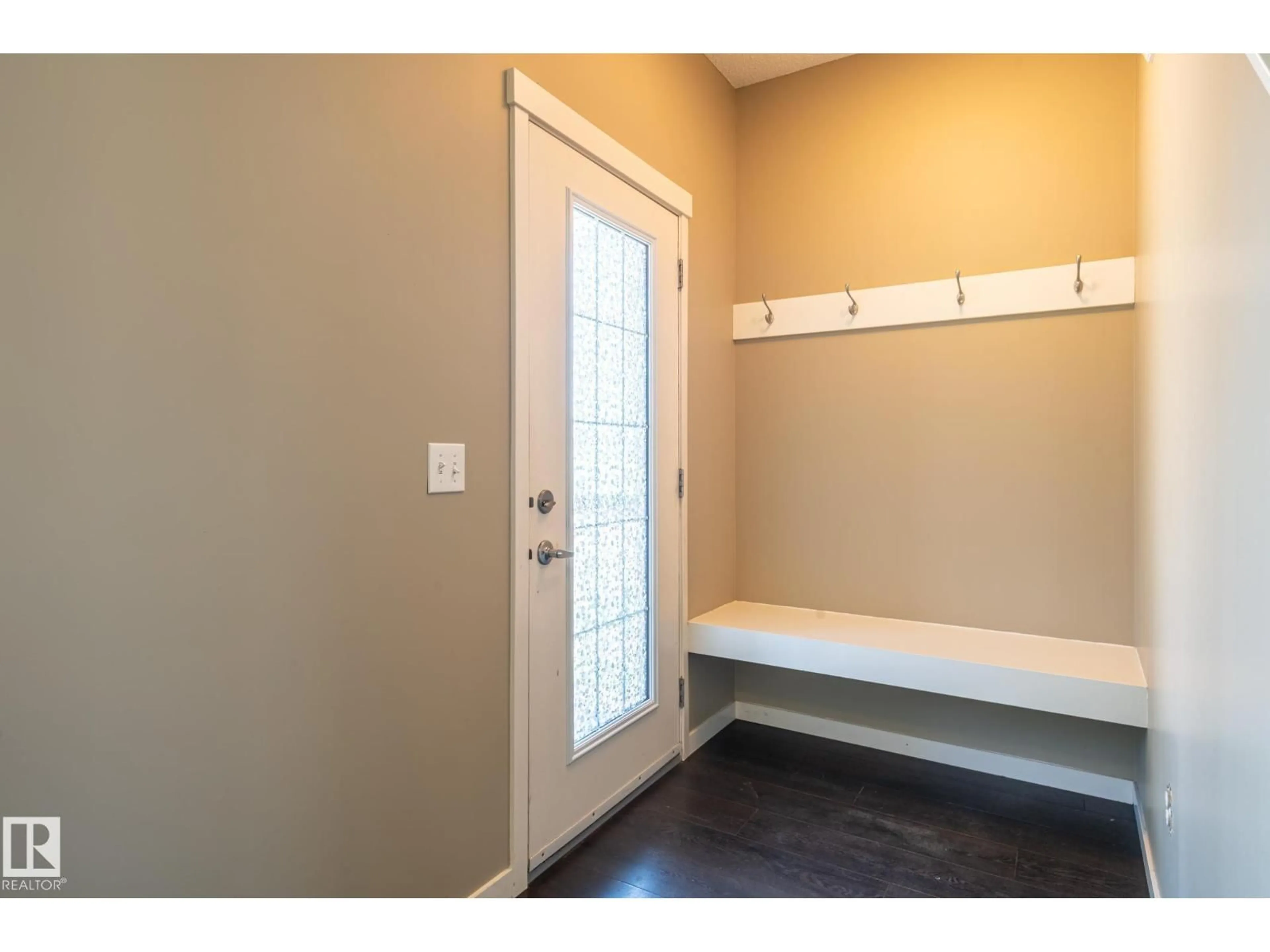 Indoor entryway for 194 ALLARD LINK, Edmonton Alberta T6W2J2