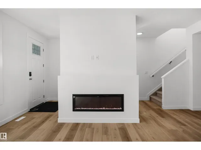 1308 9 ST, Edmonton 4