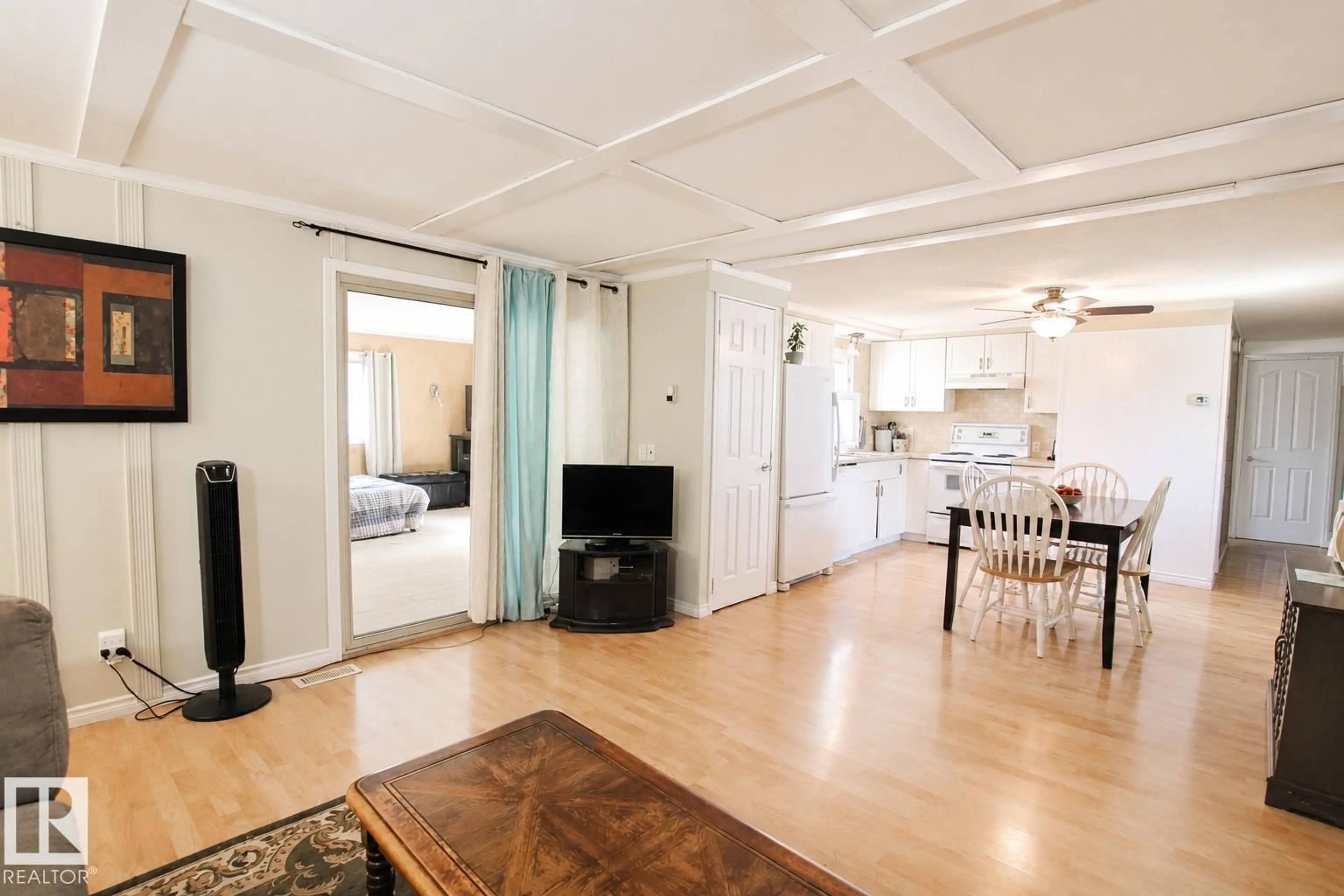 Unknown for 2415 OAK WAY, Edmonton Alberta T5S1T7