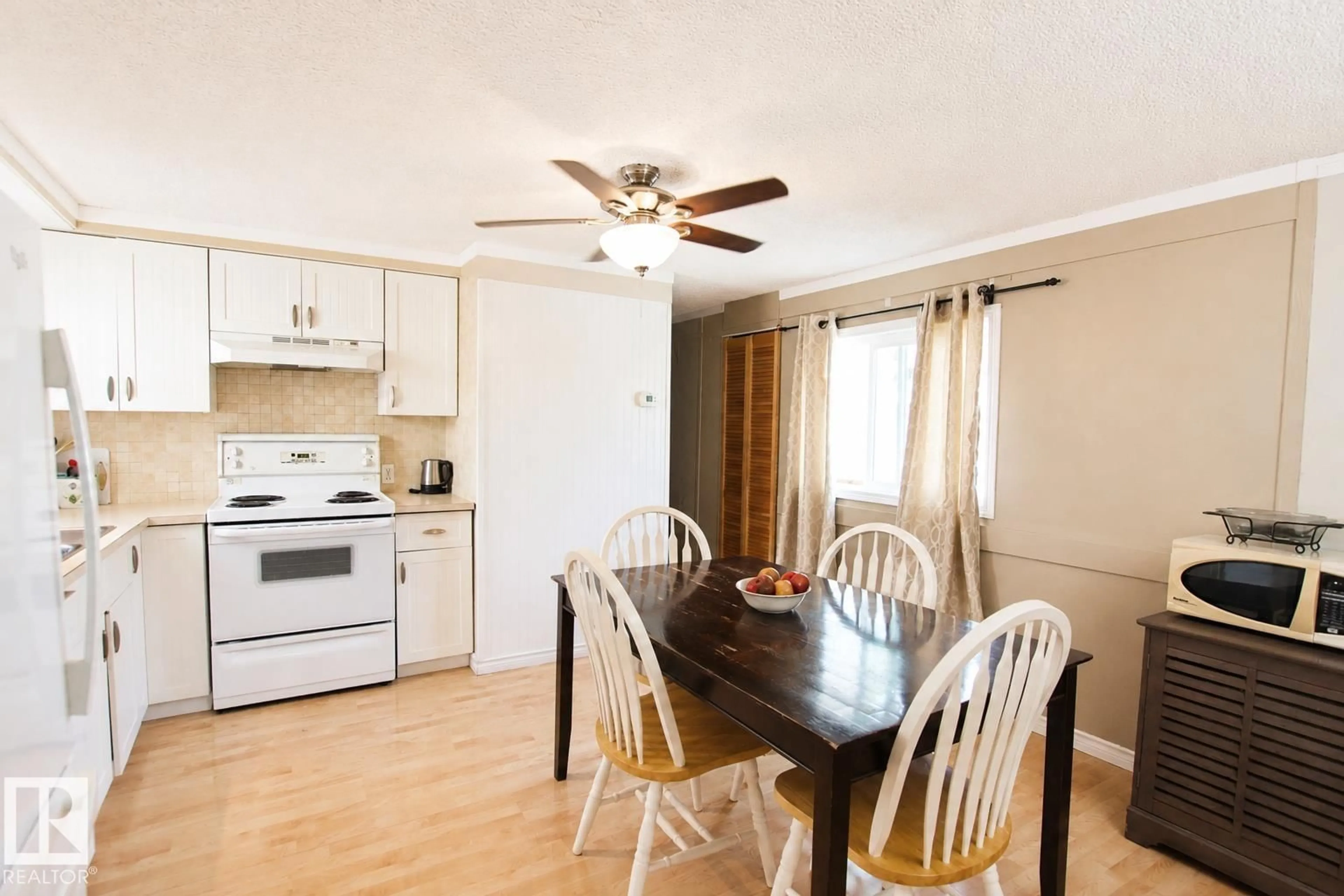 Standard kitchen, wood/laminate floor for 2415 OAK WAY, Edmonton Alberta T5S1T7