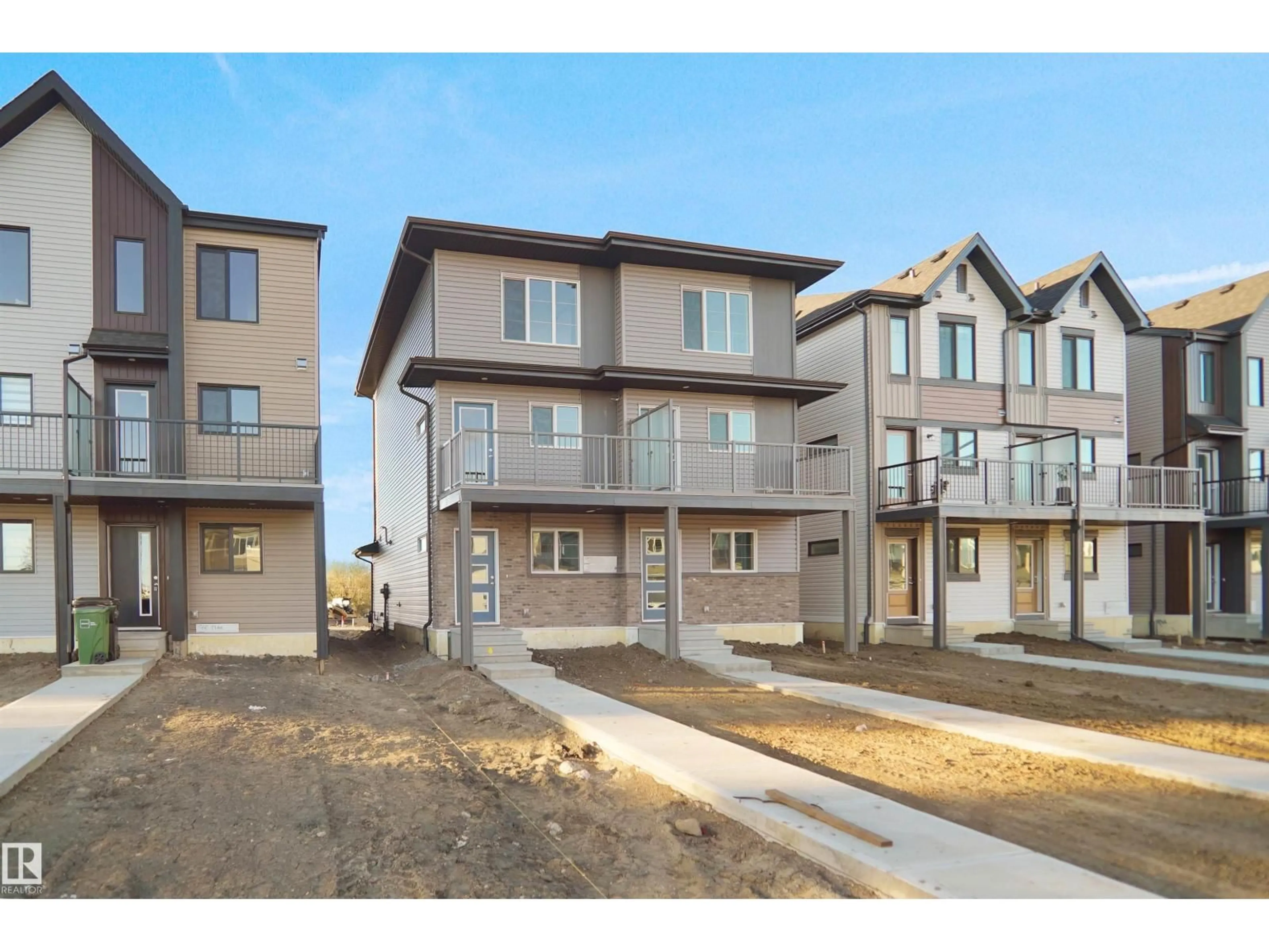 Unknown for 920 19 AV, Edmonton Alberta T6T1J1