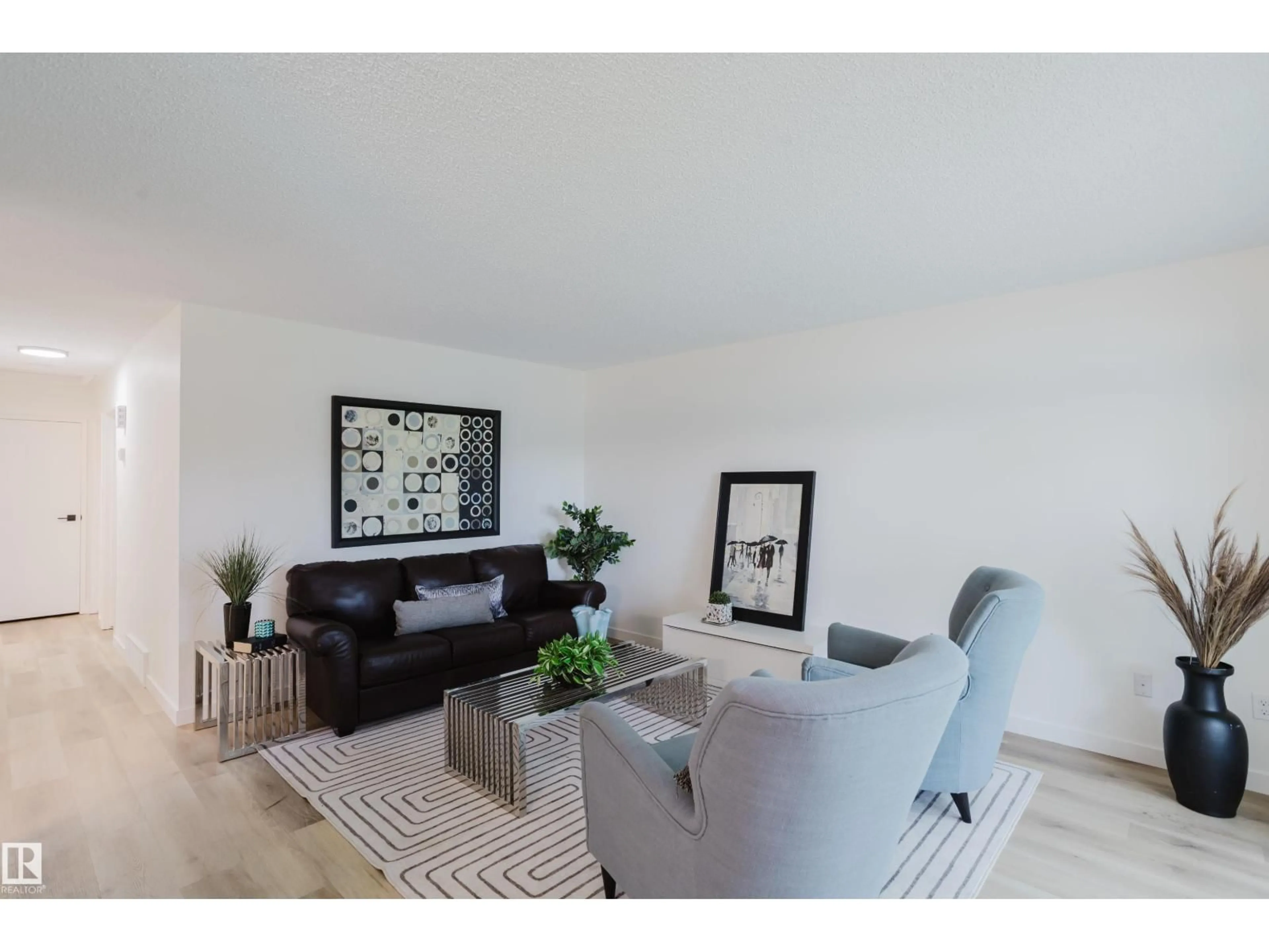 Living room with furniture, unknown for NW - 11208 69 ST, Edmonton Alberta T5B1R5