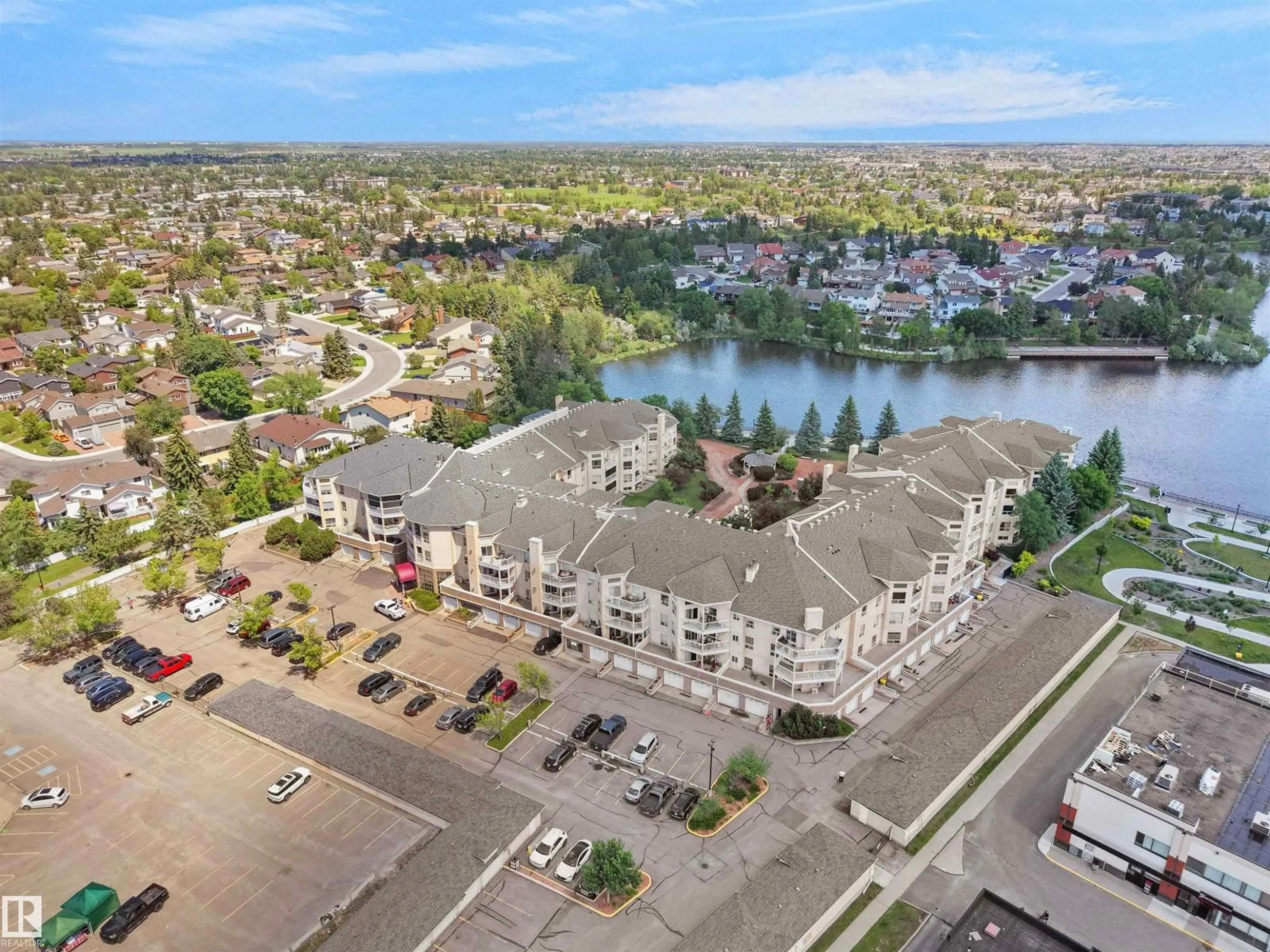A pic from outside/outdoor area/front of a property/back of a property/a pic from drone, water/lake/river/ocean view for 15499 - 228 CASTLE DOWNS RD, Edmonton Alberta T5X5Y3