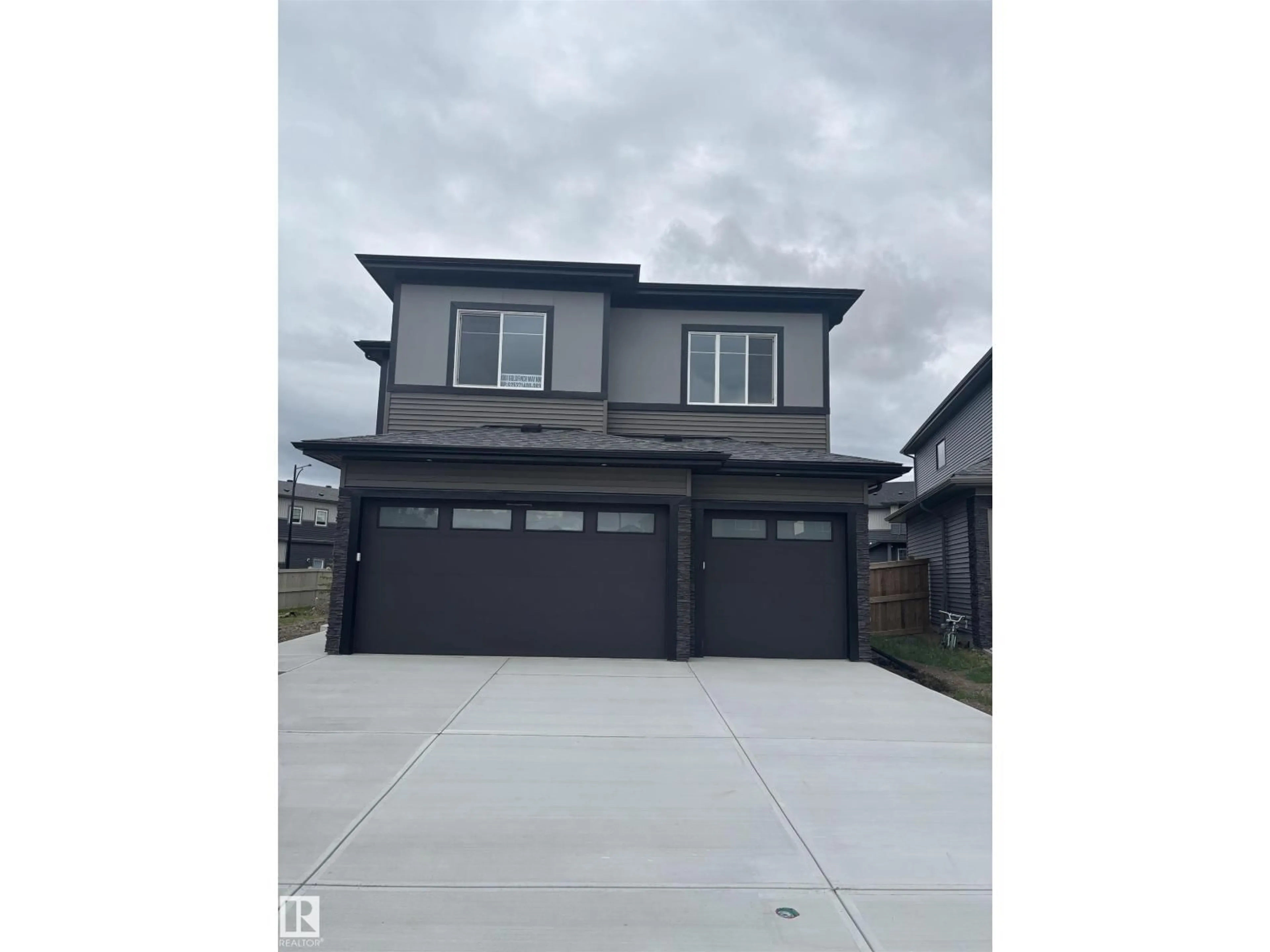 Unknown for 1061 GOLDFINCH WY, Edmonton Alberta T5S0R2