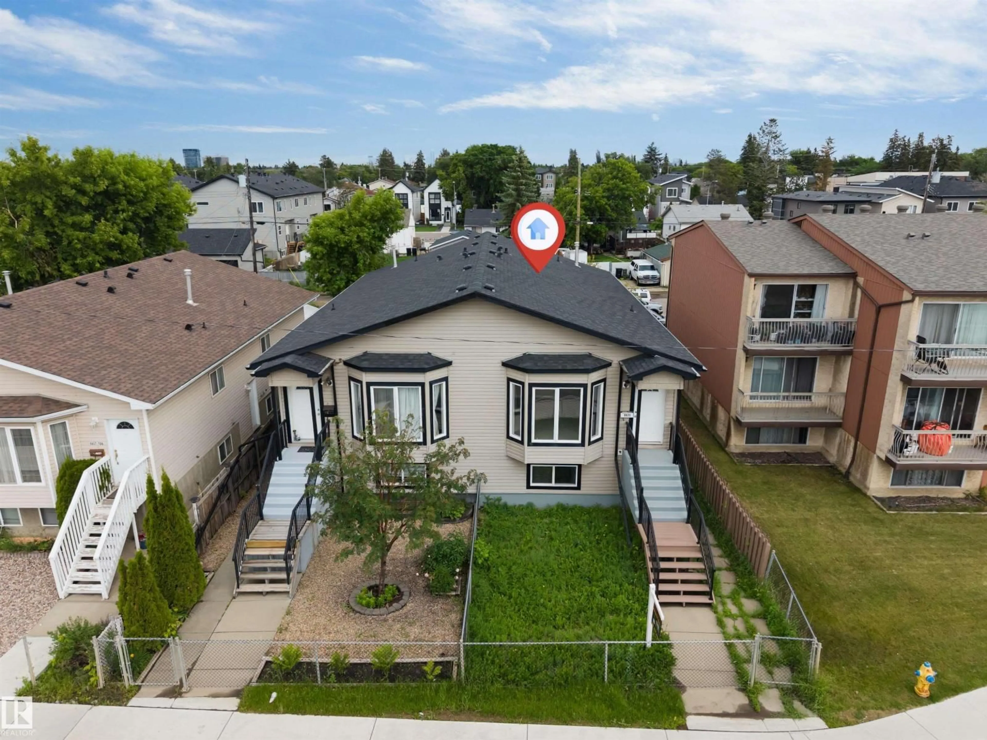 A pic from outside/outdoor area/front of a property/back of a property/a pic from drone, street for NW - 9825 156 ST, Edmonton Alberta T5P2P2