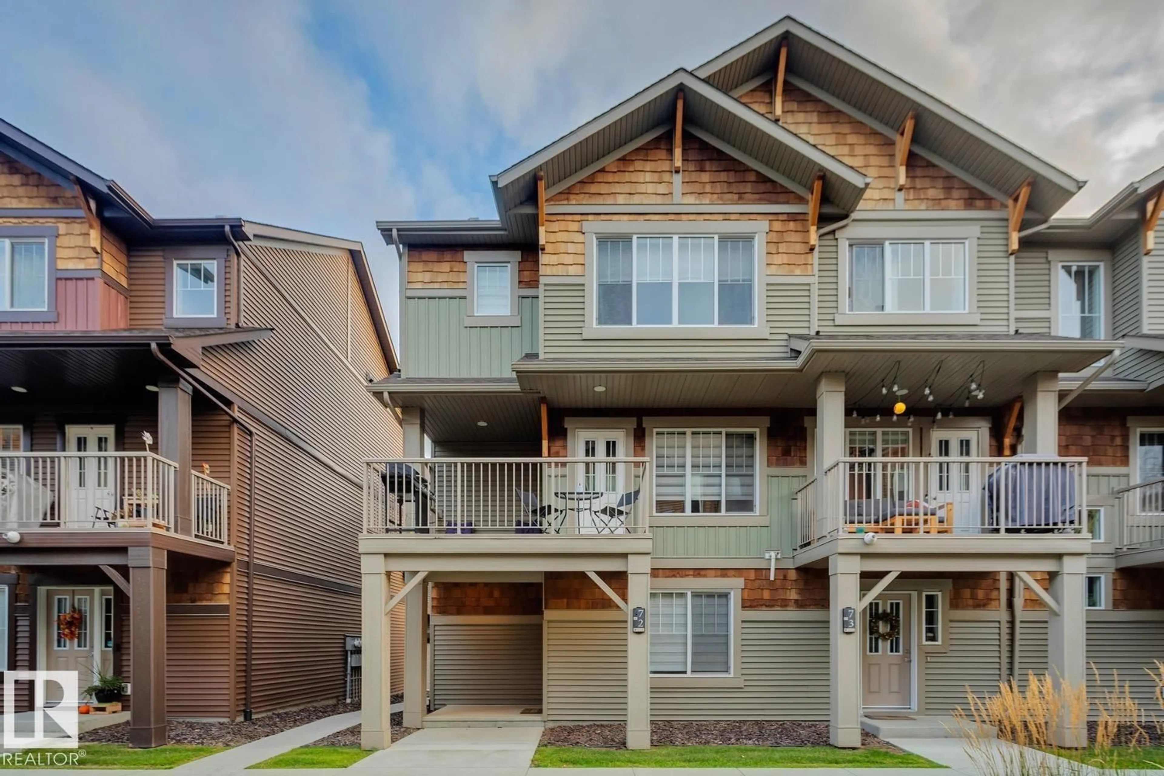 Home with vinyl exterior material, street for 72 - 1005 GRAYDON HILL BV, Edmonton Alberta T6W3J5