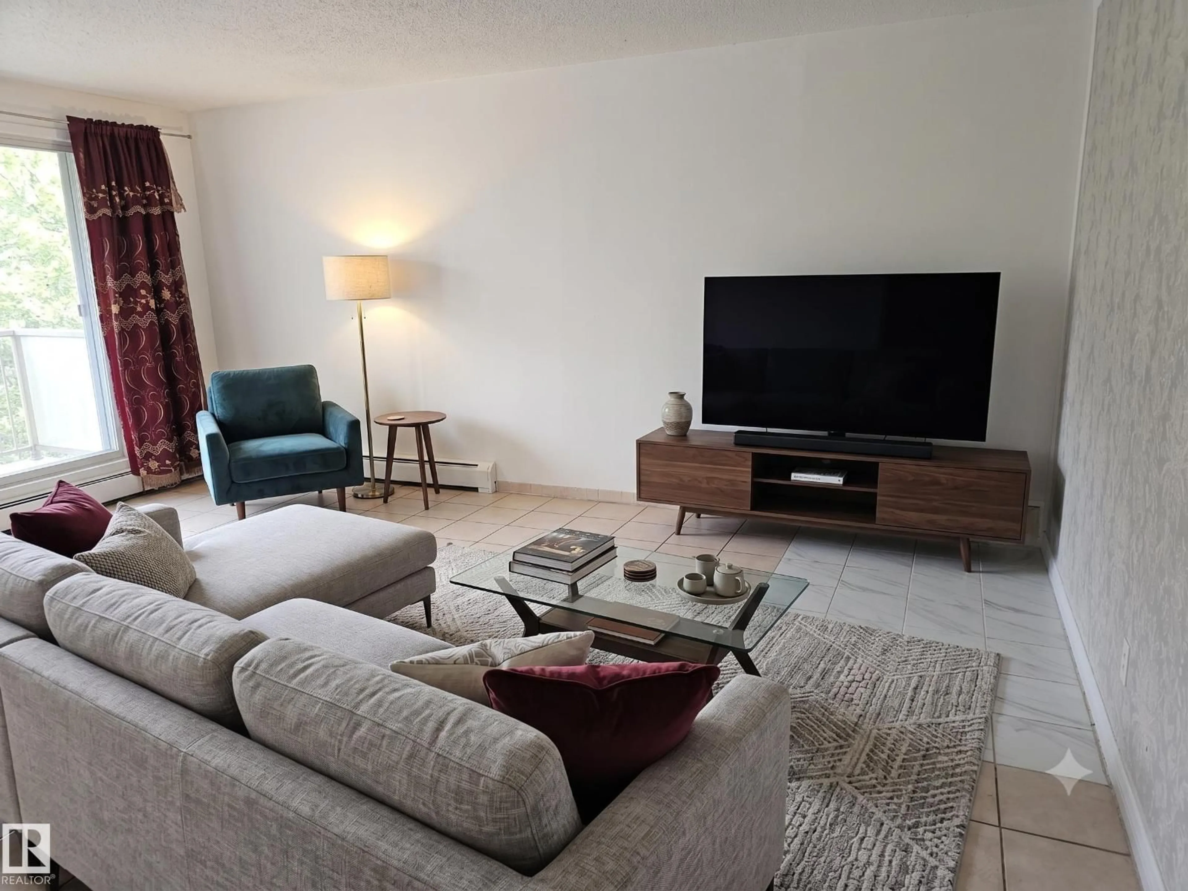 Living room with furniture, unknown for 307 - 11907 81 ST, Edmonton Alberta T5B2S7