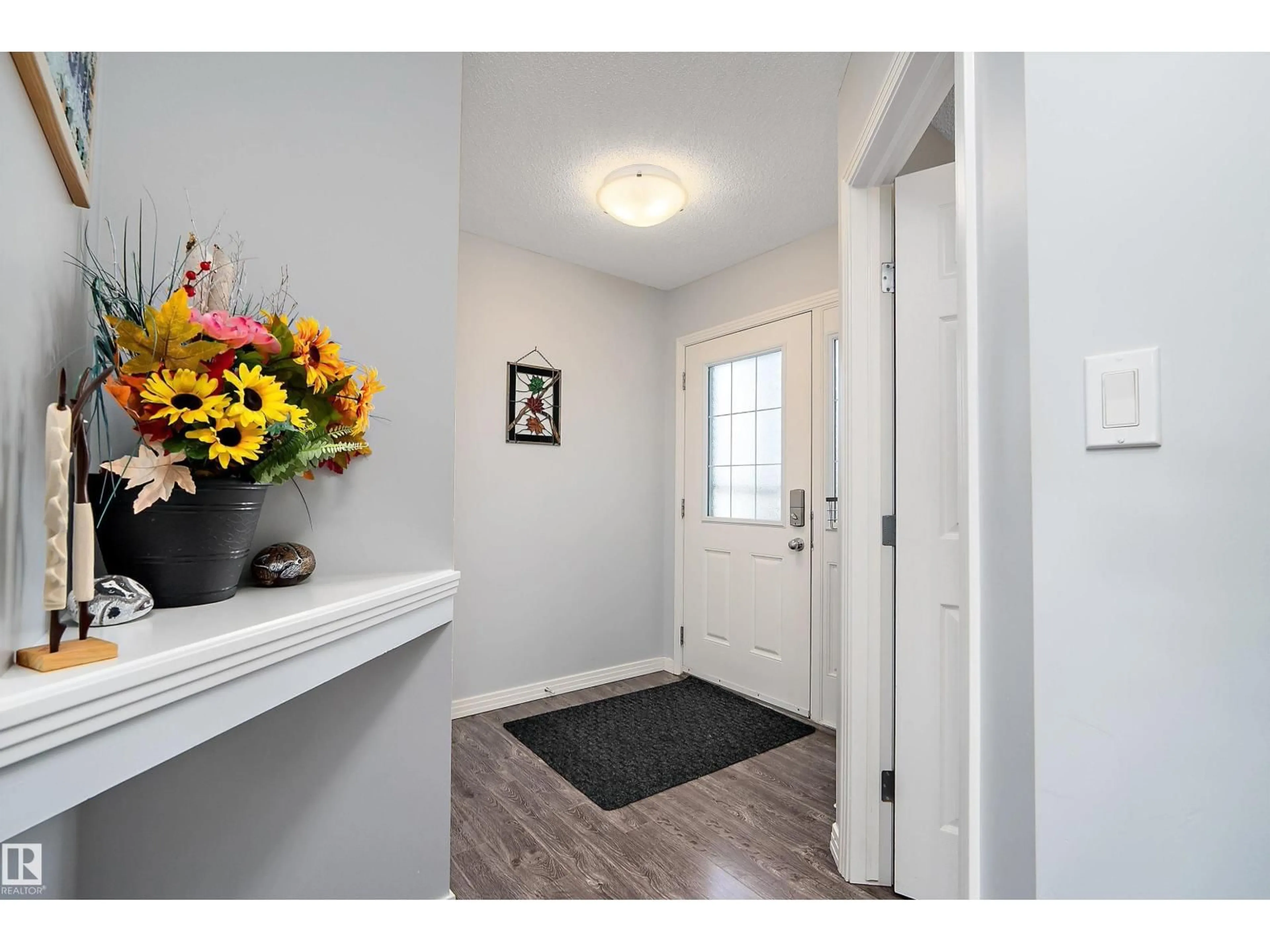 Indoor entryway for 127 REED PL, Leduc Alberta T9E1B1