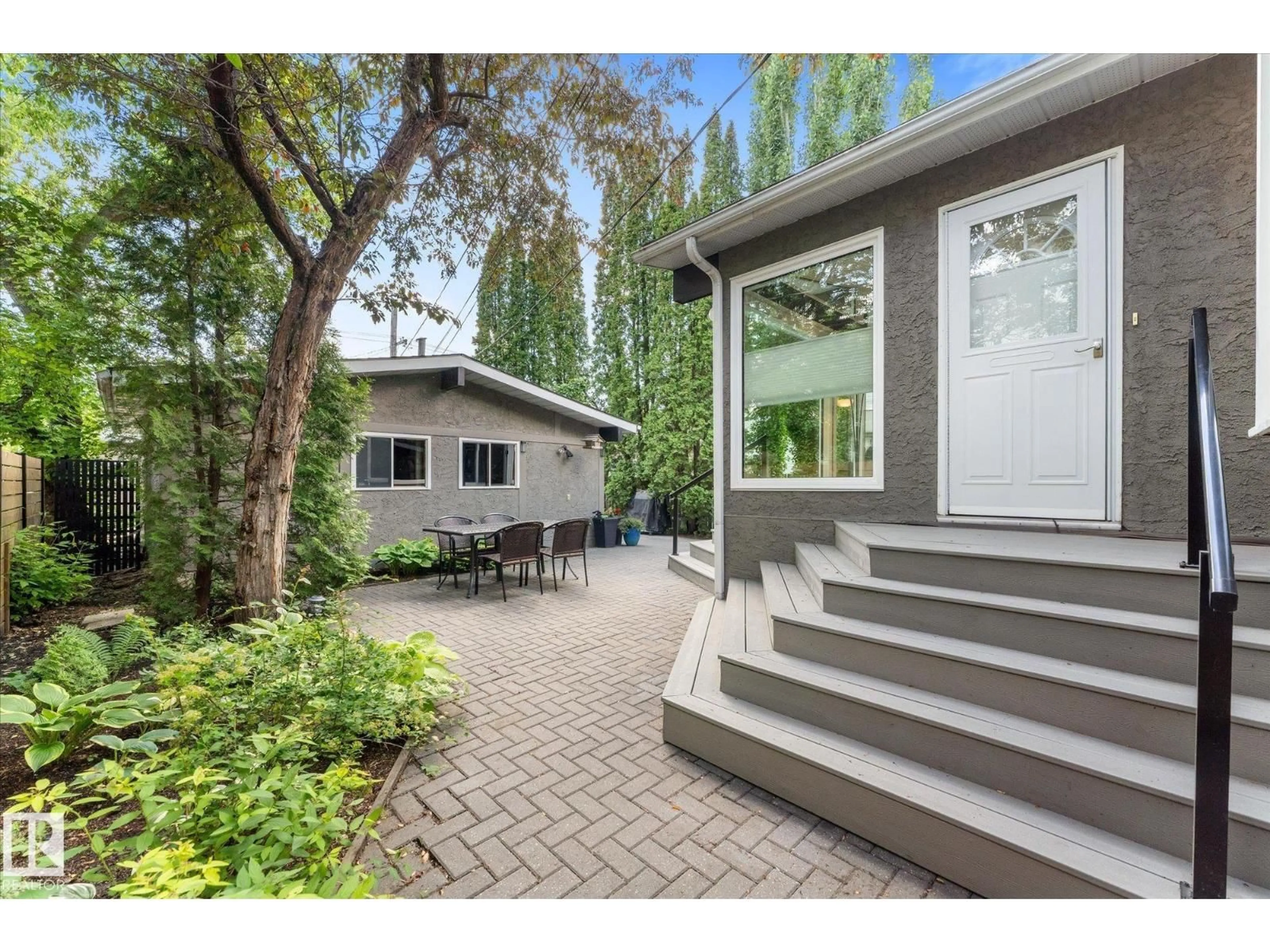 Patio, street for NW - 14309 101 AV, Edmonton Alberta T5N0K7