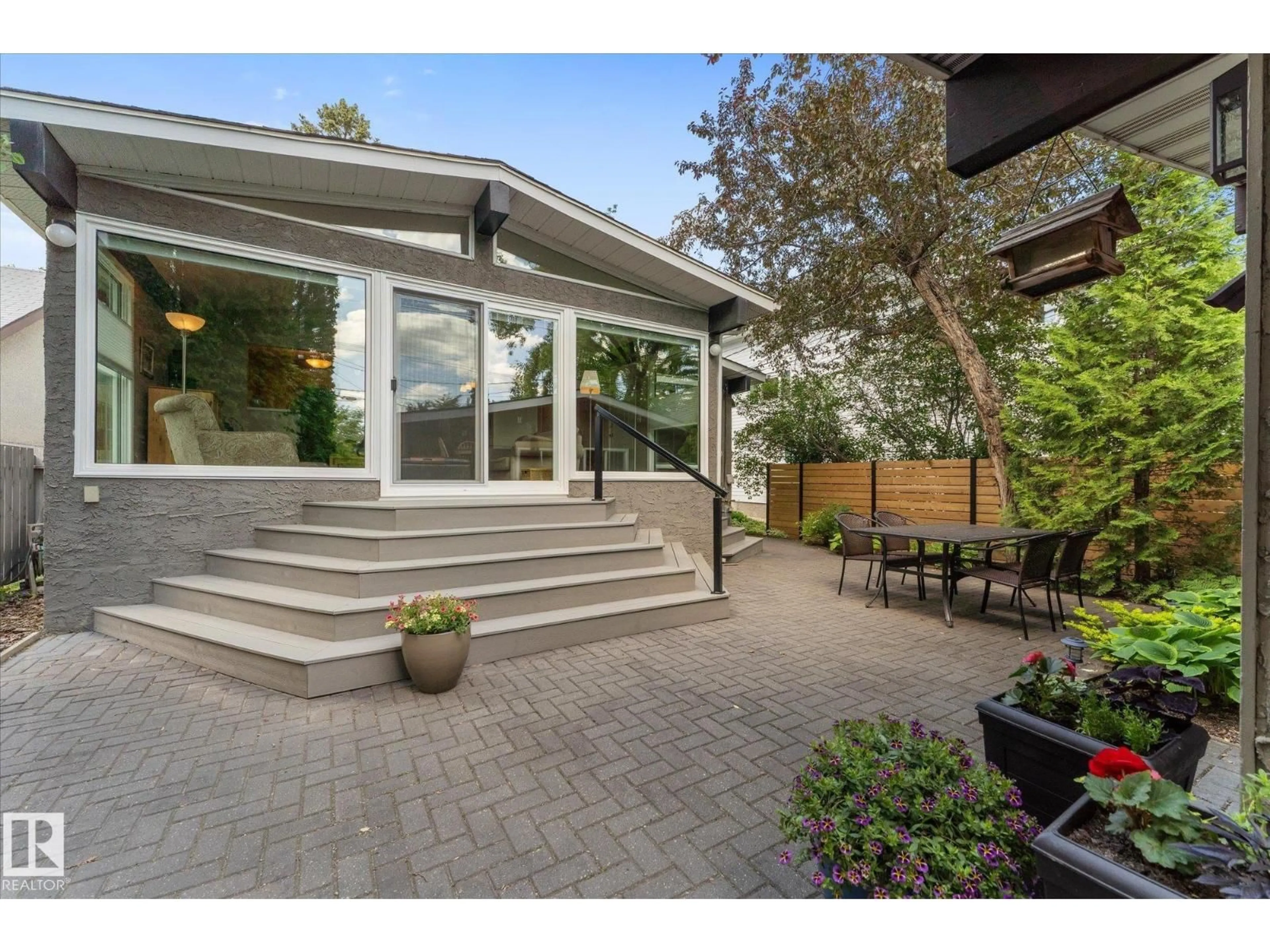 Patio, street for NW - 14309 101 AV, Edmonton Alberta T5N0K7