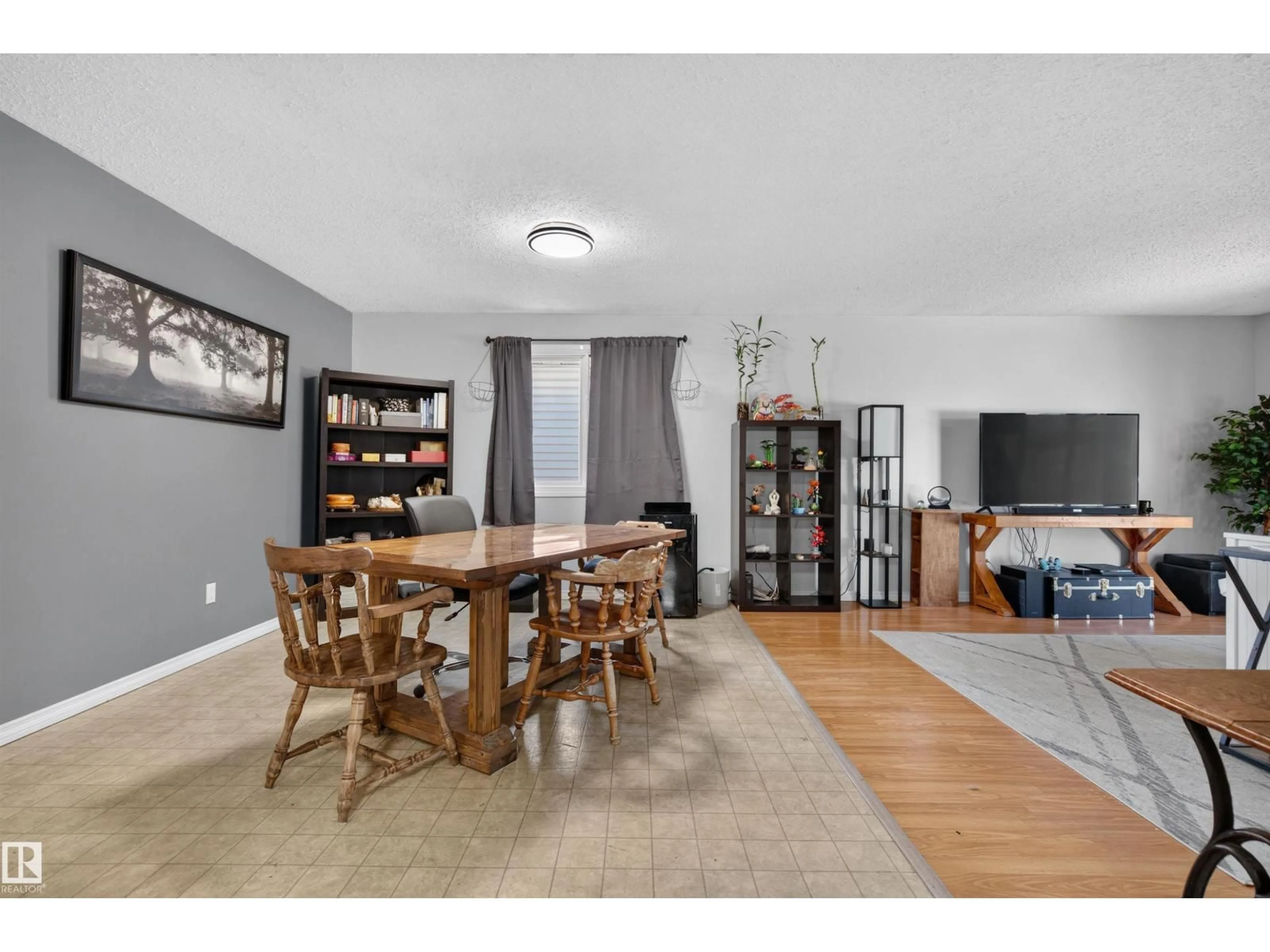 Unknown for 5017 45 ST, Cold Lake Alberta T9M1Z2