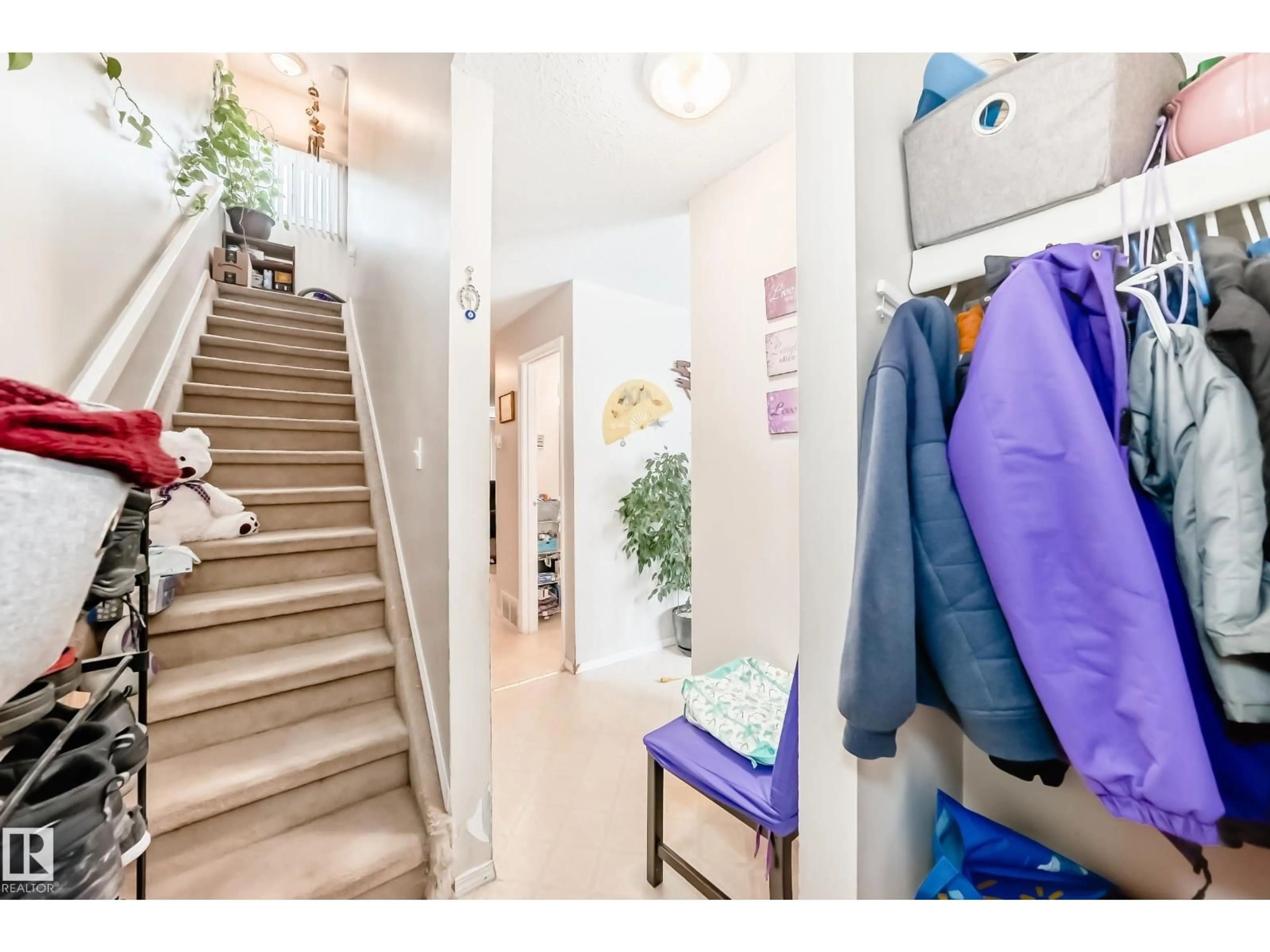 Indoor entryway for #208 - 11421 34 ST, Edmonton Alberta T5W5J7